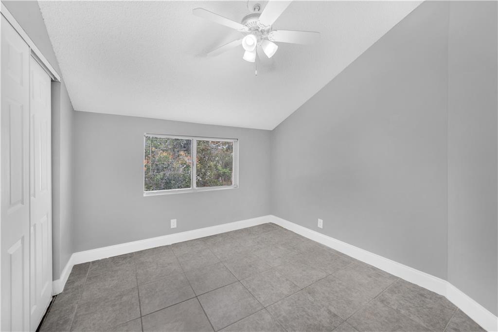 Victoria Woods 01 - Residential