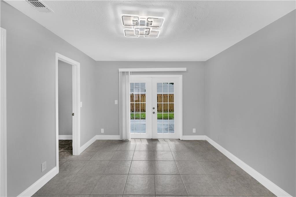 Victoria Woods 01 - Residential