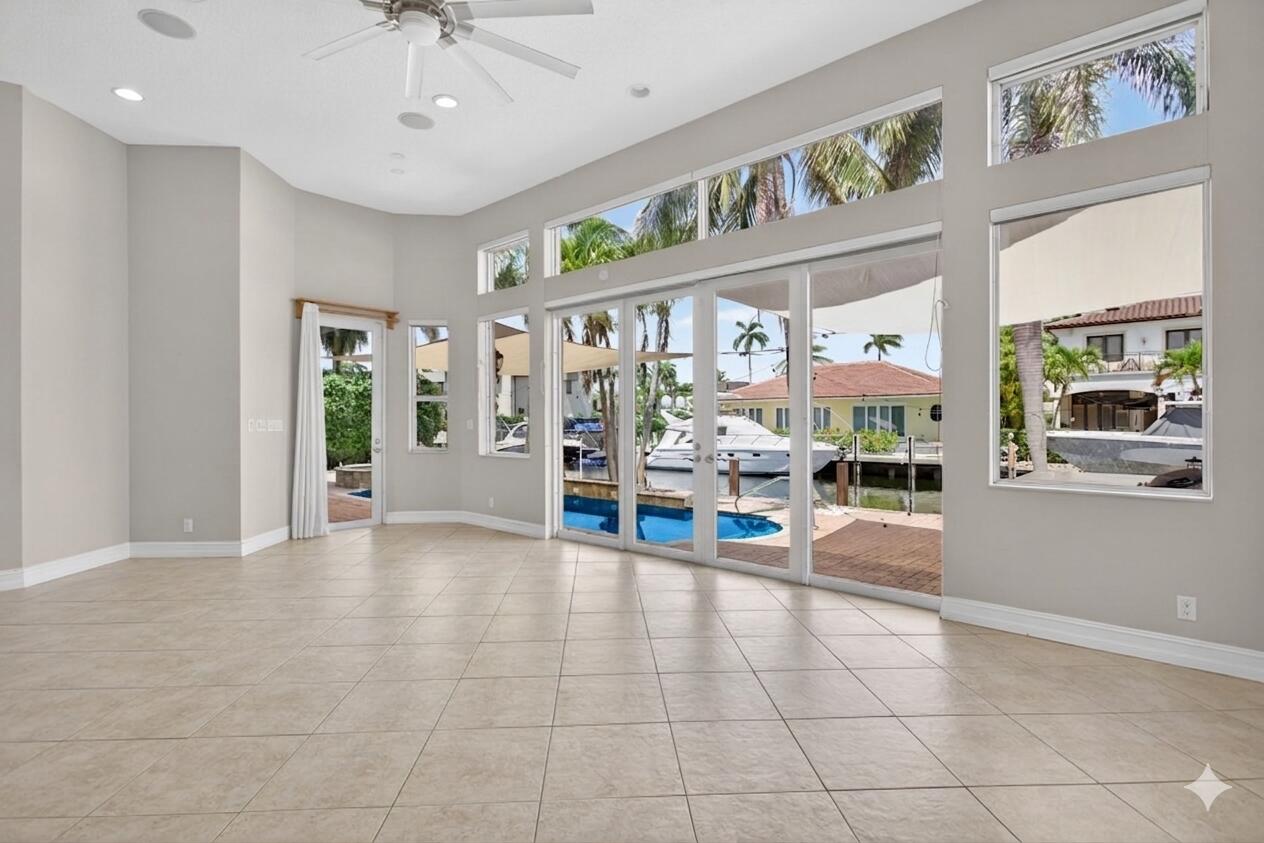 CORAL KEY VILLAS 3RD SEC - Residential Lease