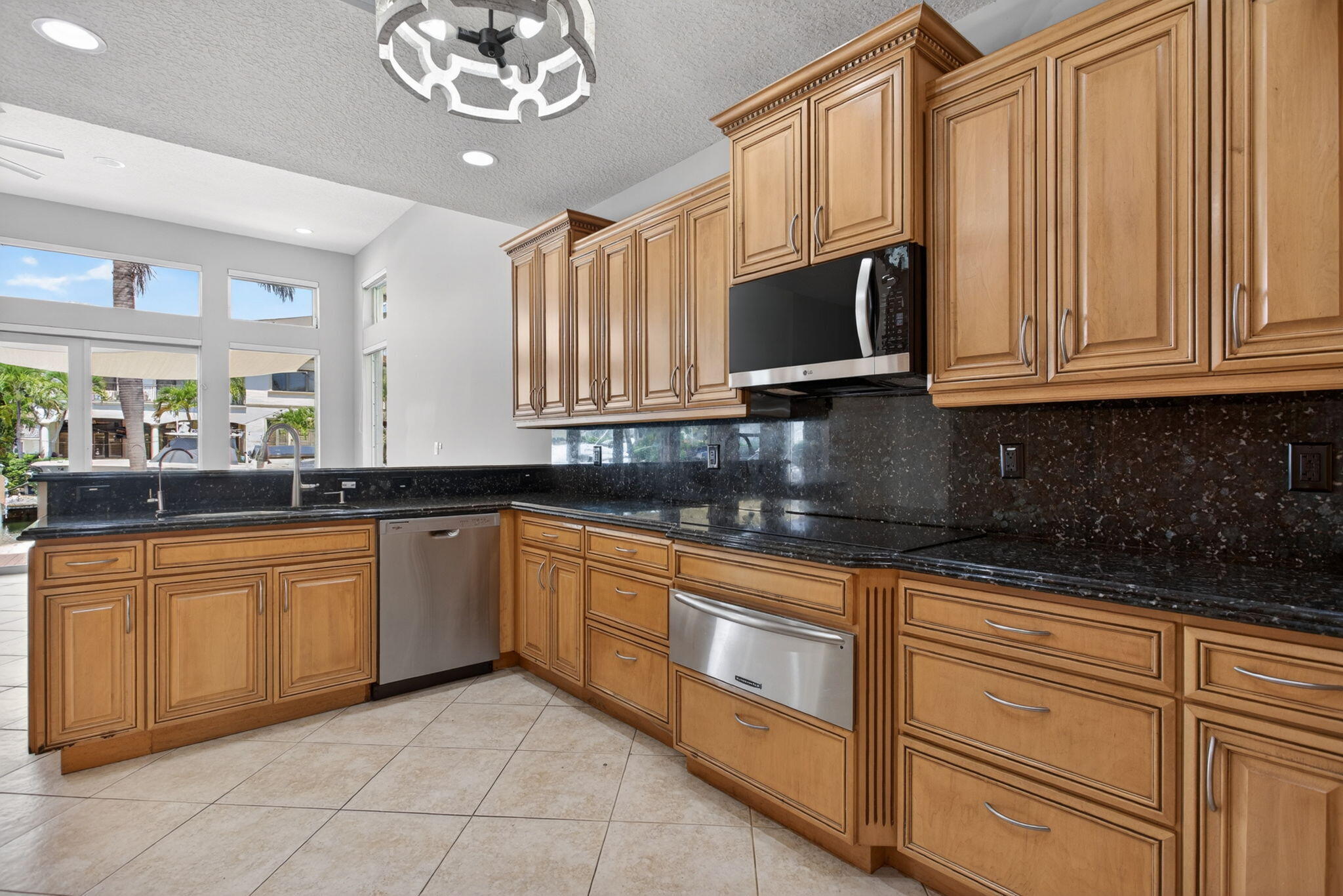 CORAL KEY VILLAS 3RD SEC - Residential Lease