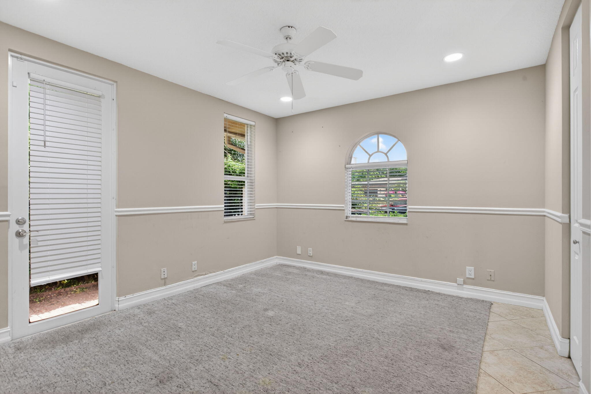 CORAL KEY VILLAS 3RD SEC - Residential Lease