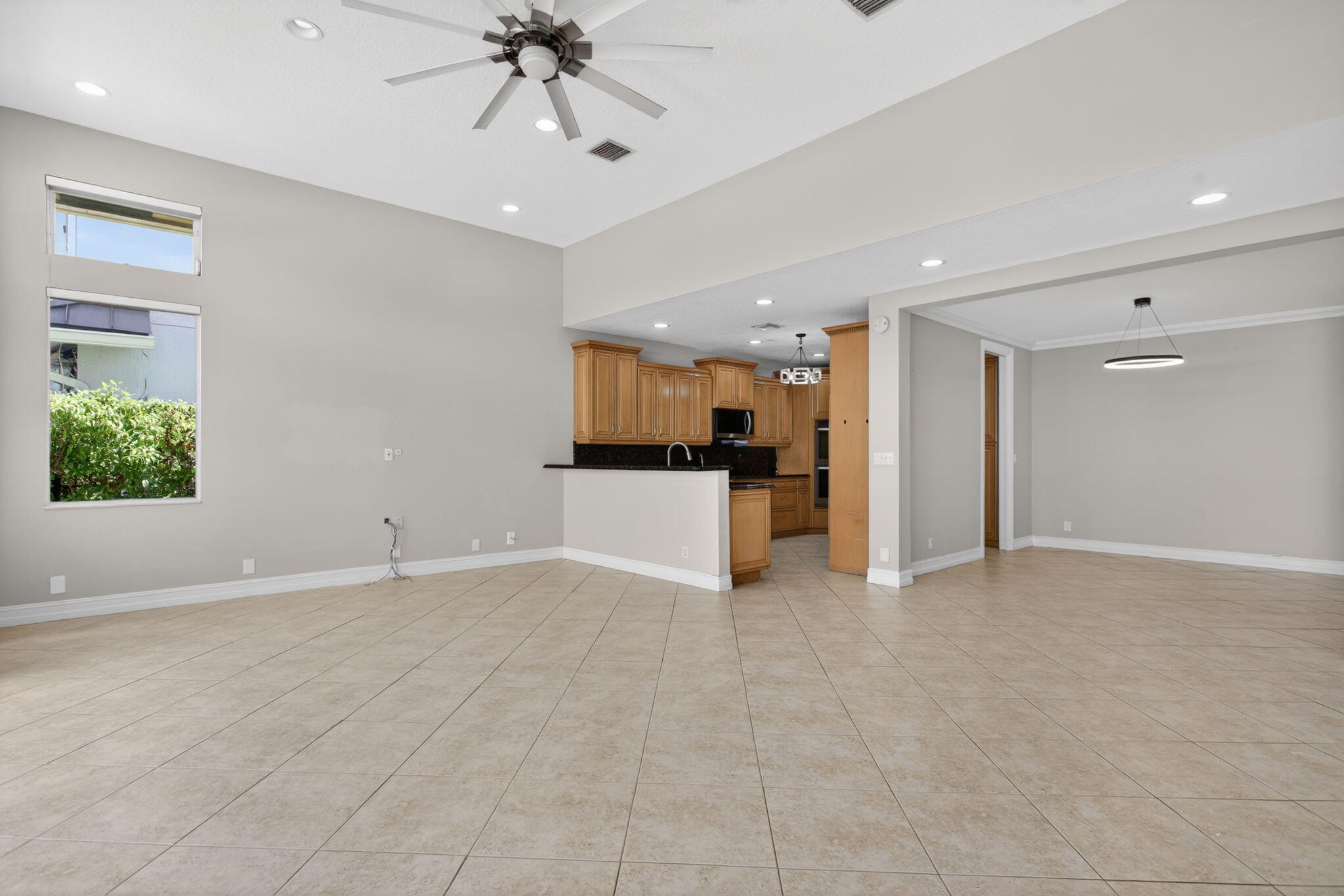 CORAL KEY VILLAS 3RD SEC - Residential Lease