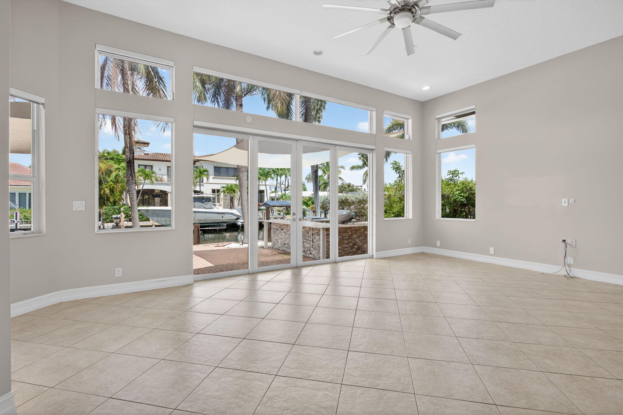 CORAL KEY VILLAS 3RD SEC - Residential Lease