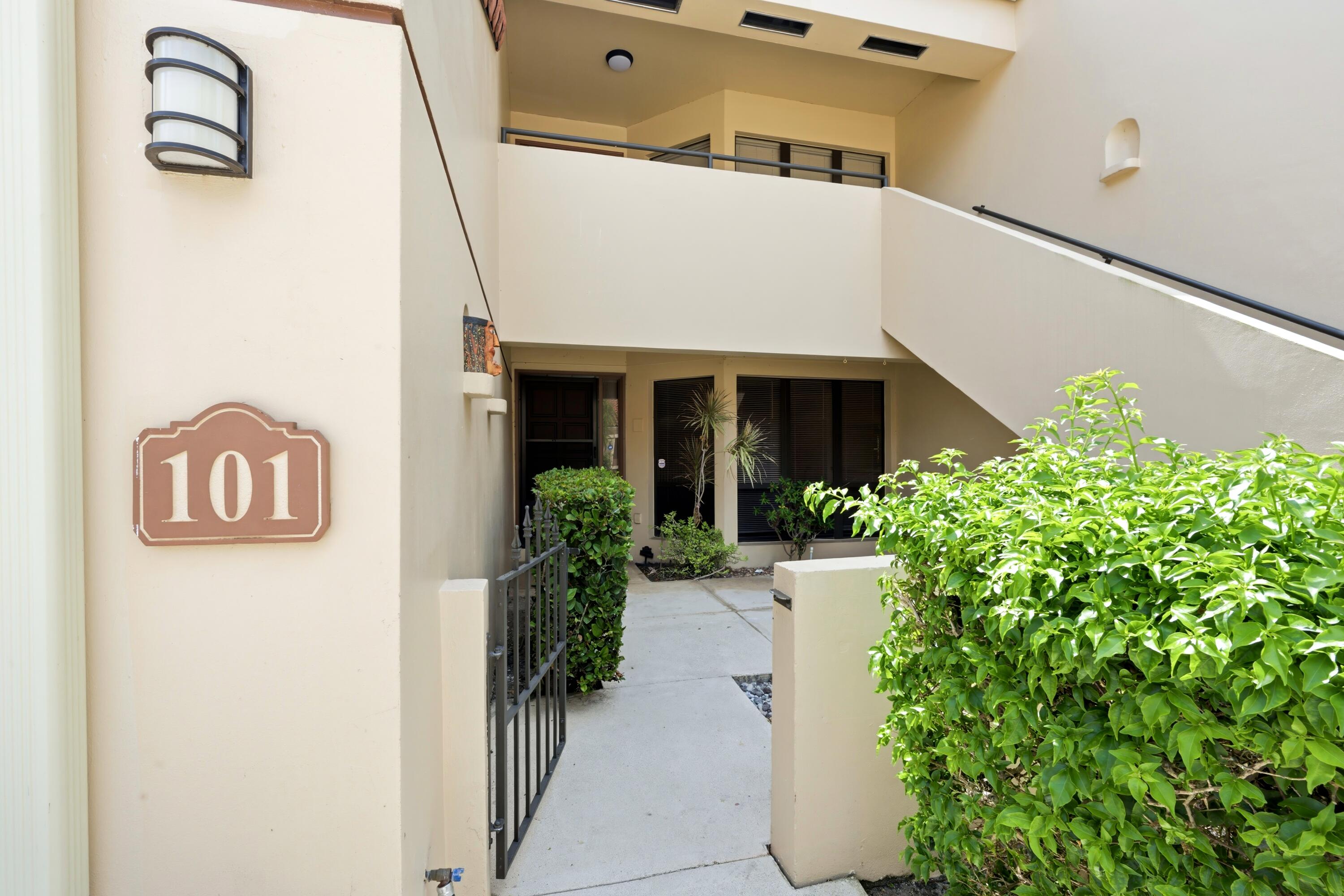 LAKES CONDO - Residential Lease