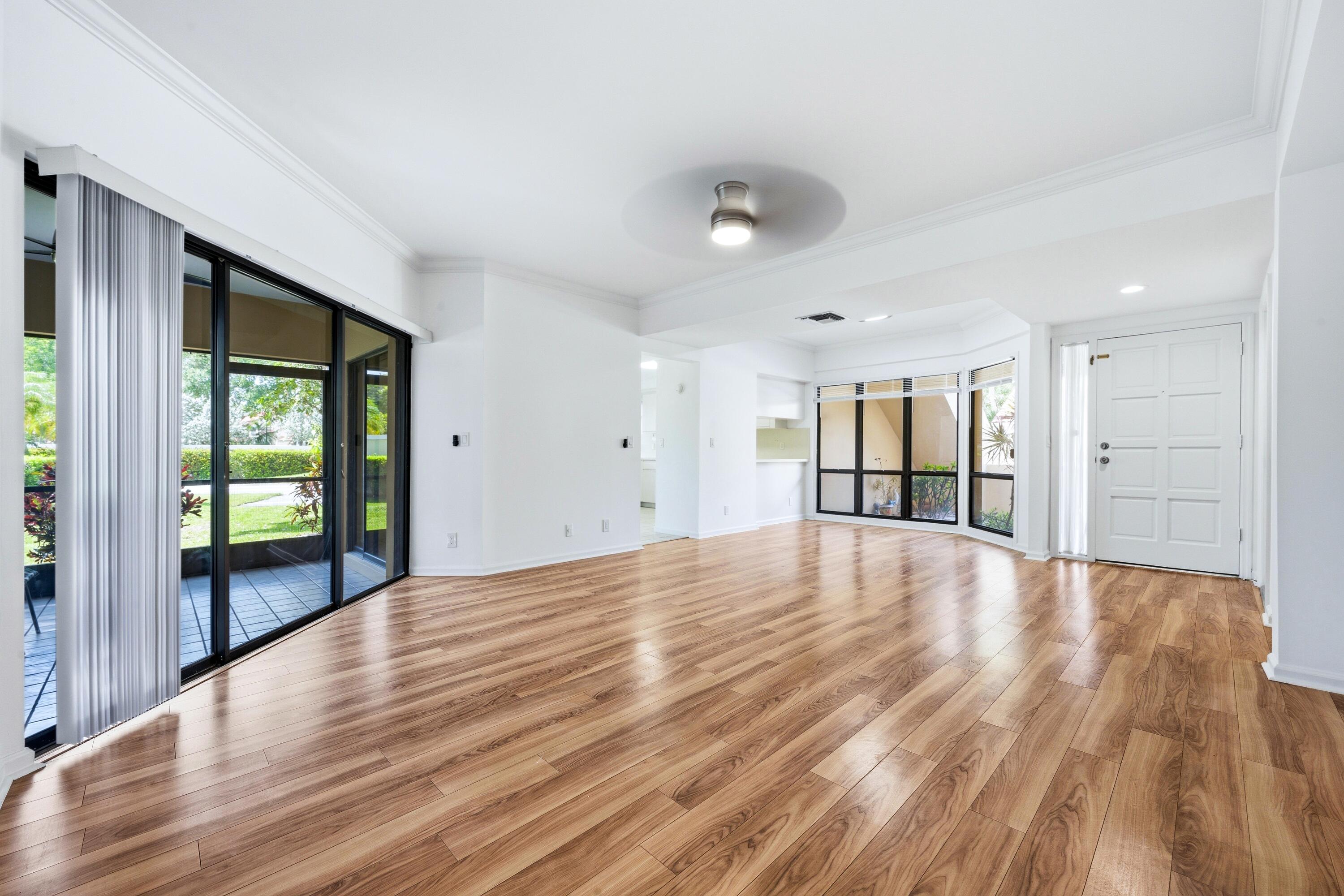 LAKES CONDO - Residential Lease