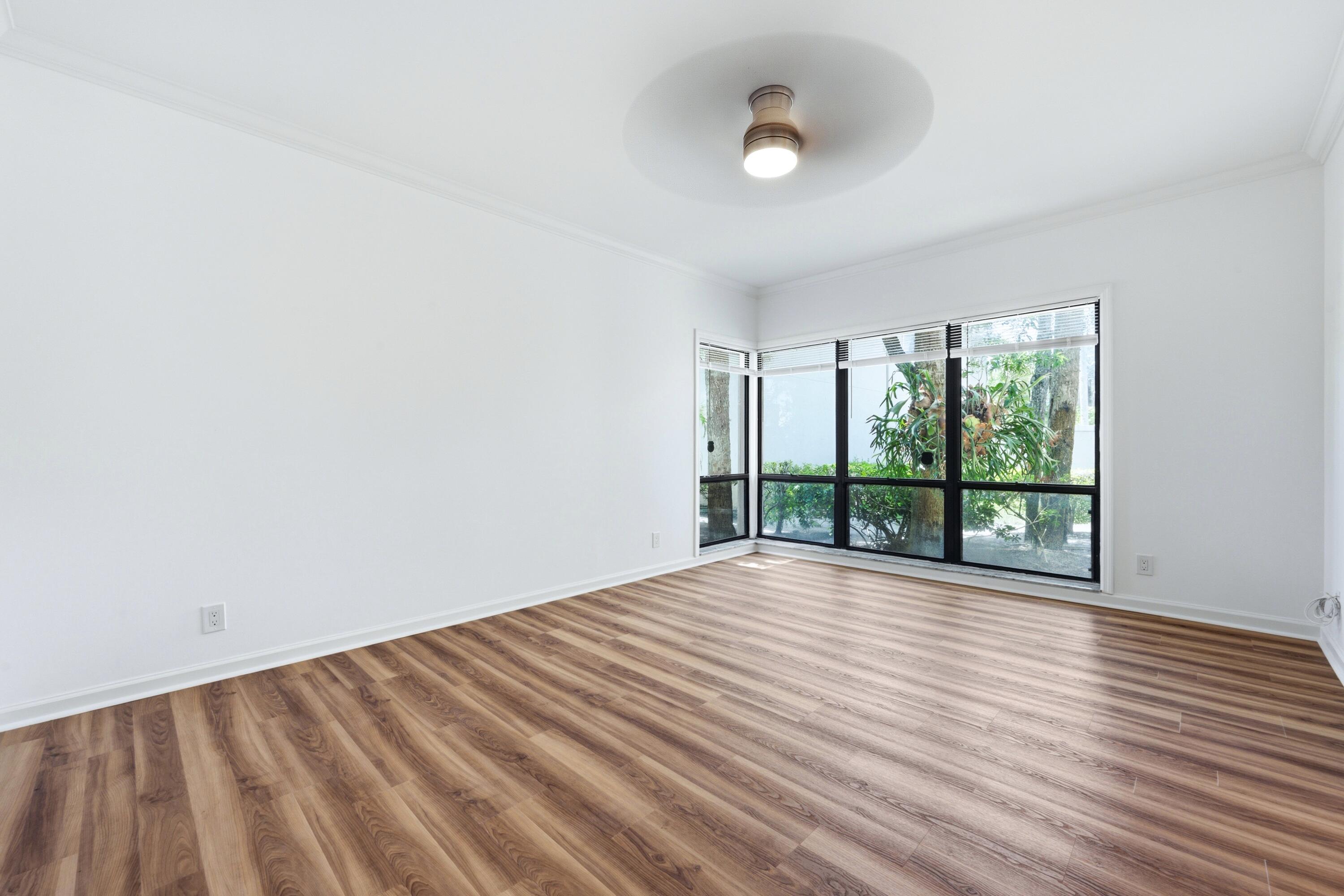 LAKES CONDO - Residential Lease