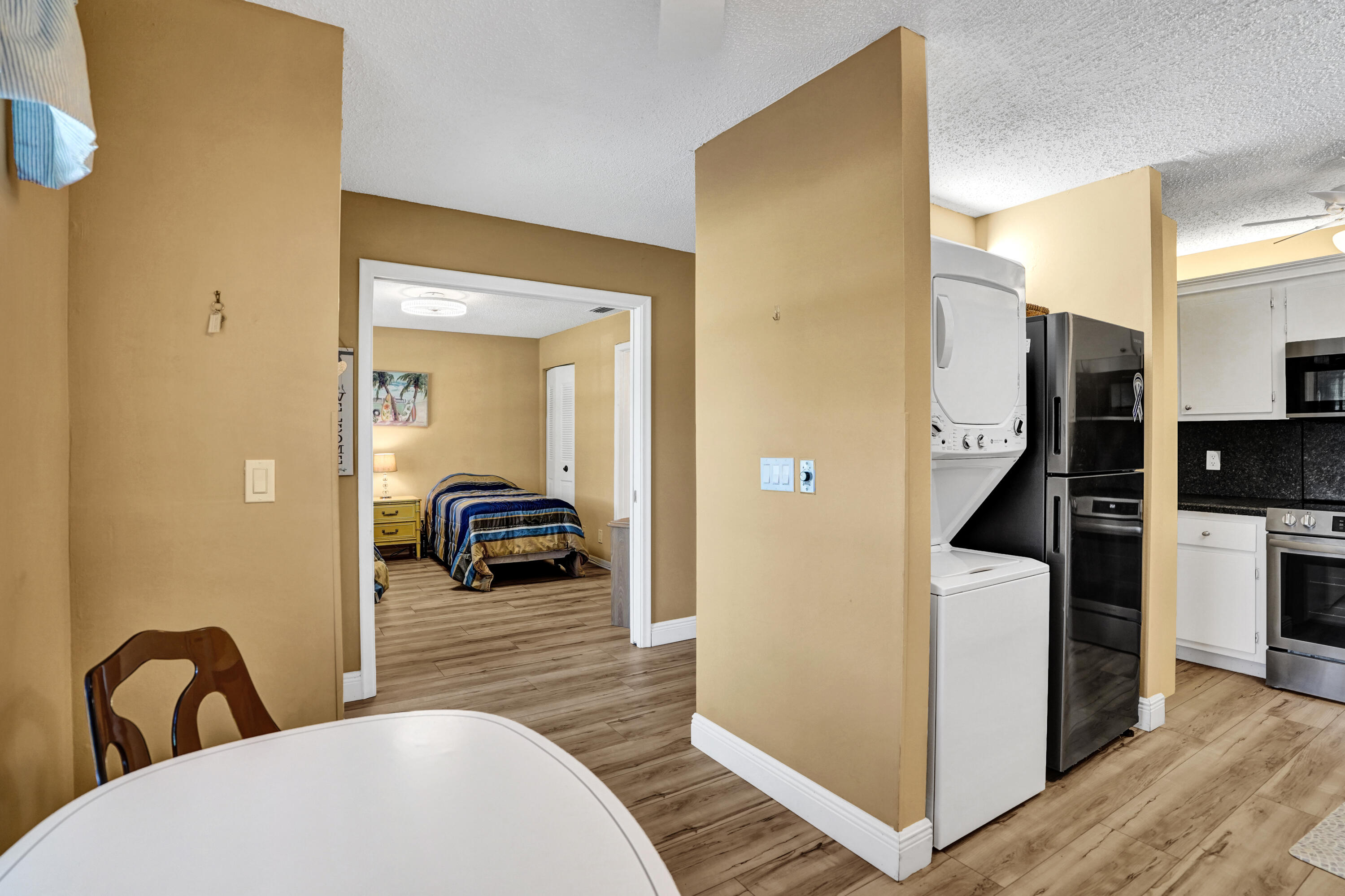 PINES OF DELRAY CONDO - Residential