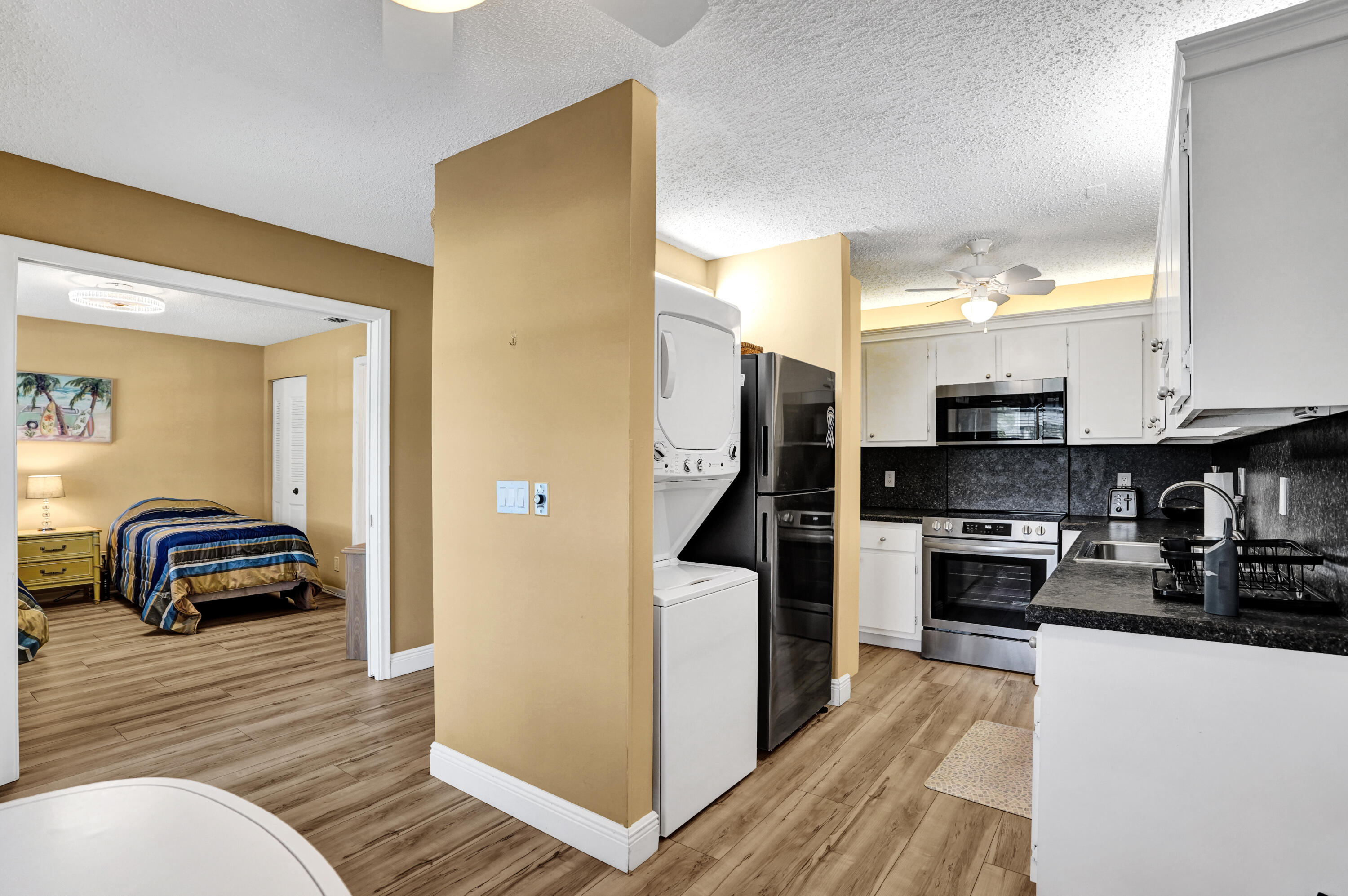 PINES OF DELRAY CONDO - Residential