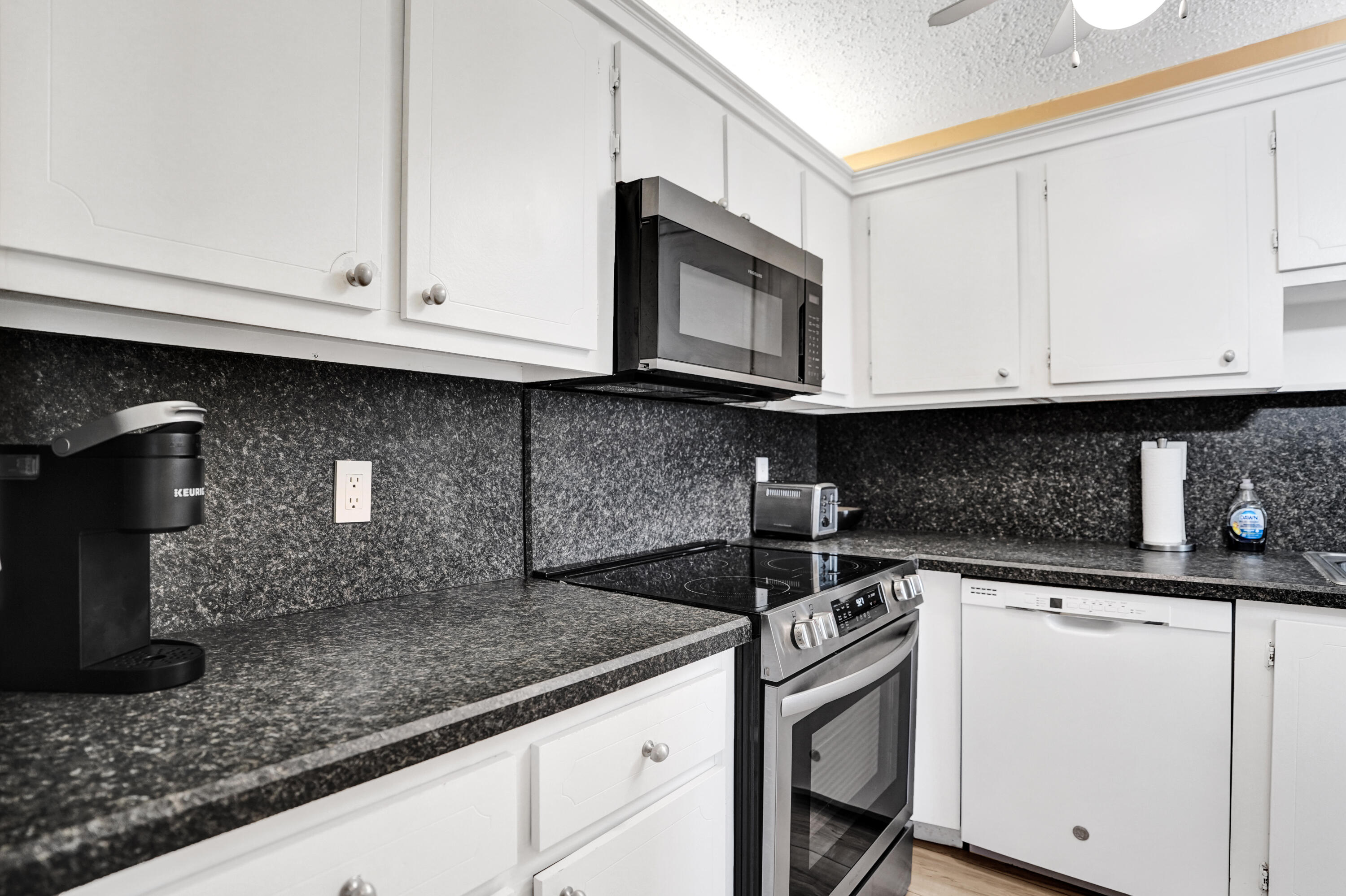 PINES OF DELRAY CONDO - Residential