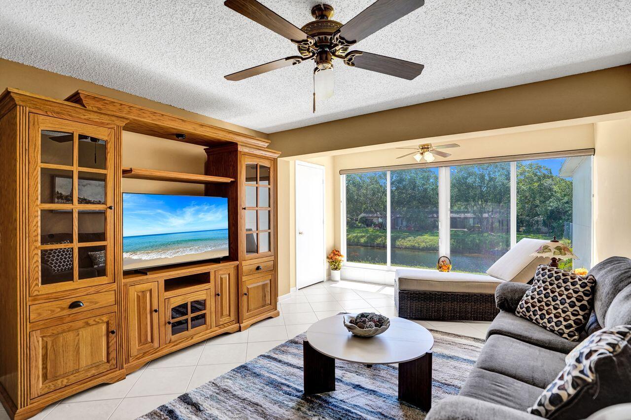 PINES OF DELRAY CONDO - Residential