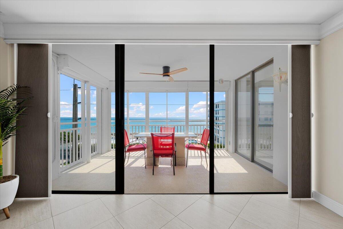 JUNO BY THE SEA NORTH THE MANOR CONDO - Residential