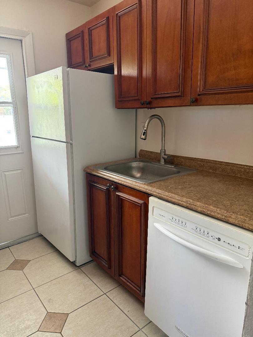 PINEHURST - Residential Lease