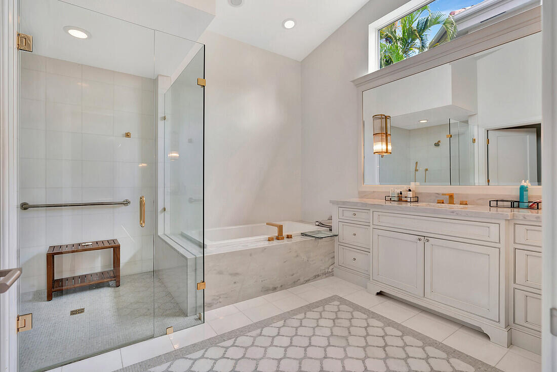 Admirals Cove - Residential