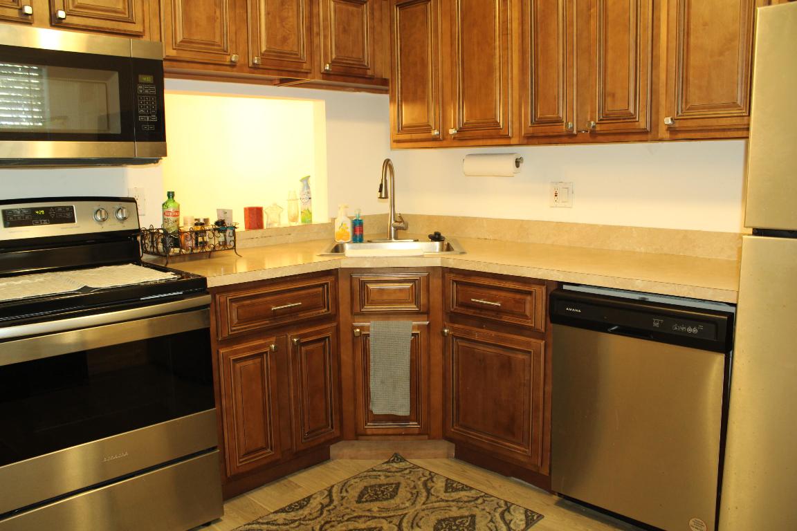 HOLIDAY SPRINGS VILLAGE 1 CONDO - Residential