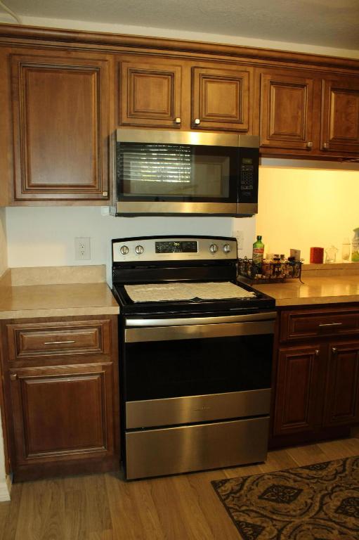 HOLIDAY SPRINGS VILLAGE 1 CONDO - Residential