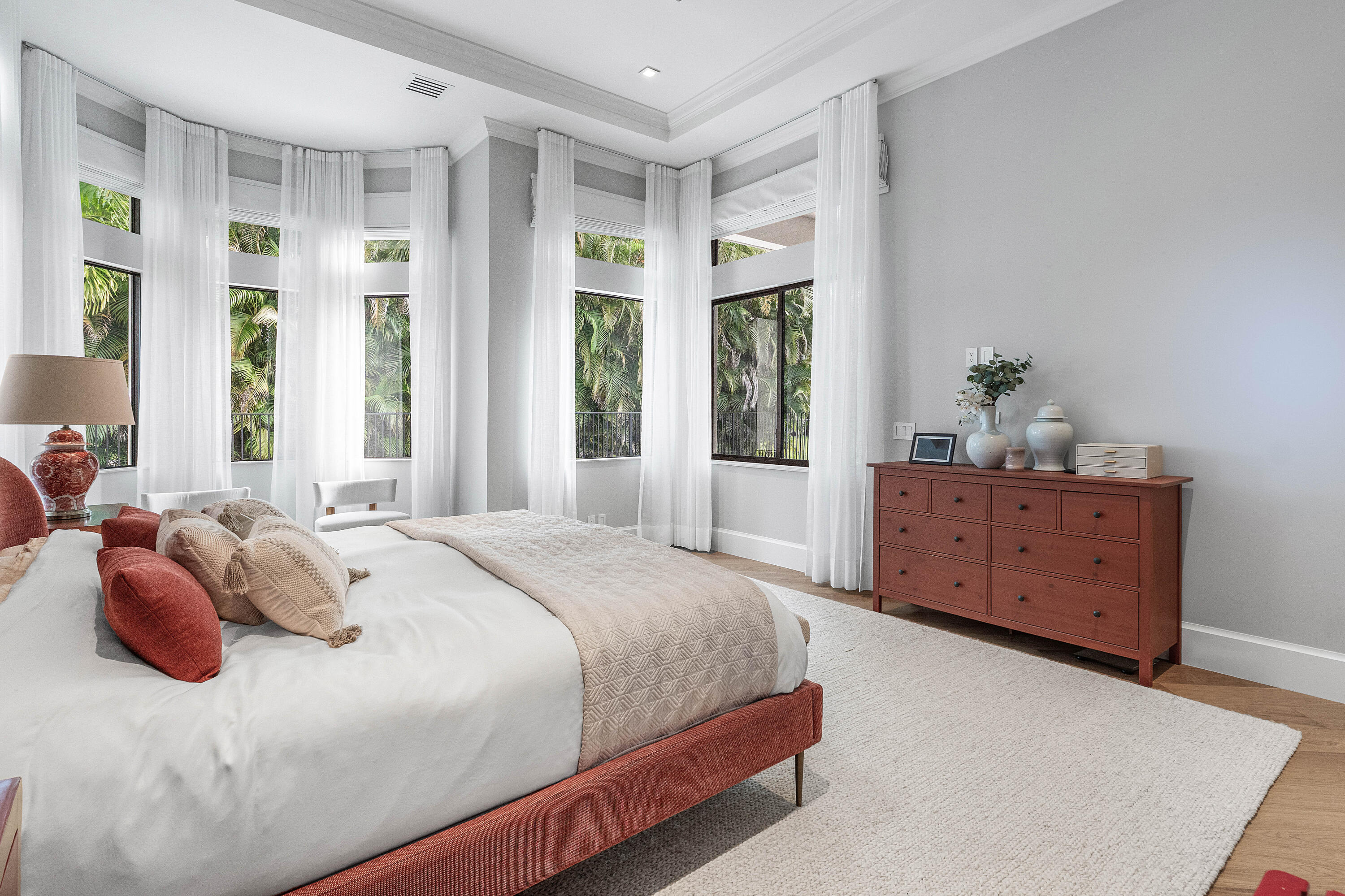 MIZNER COUNTRY CLUB - Residential