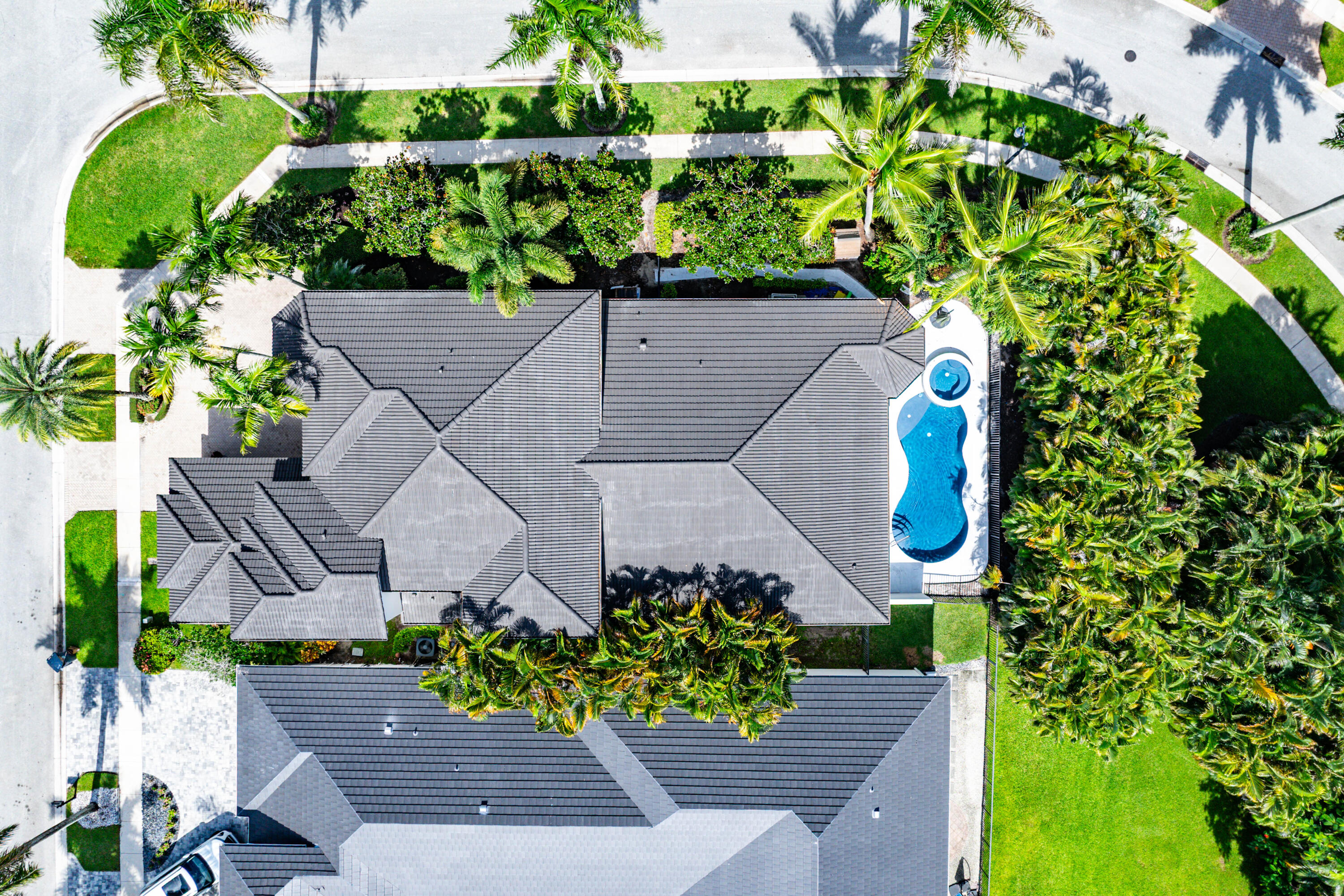 MIZNER COUNTRY CLUB - Residential