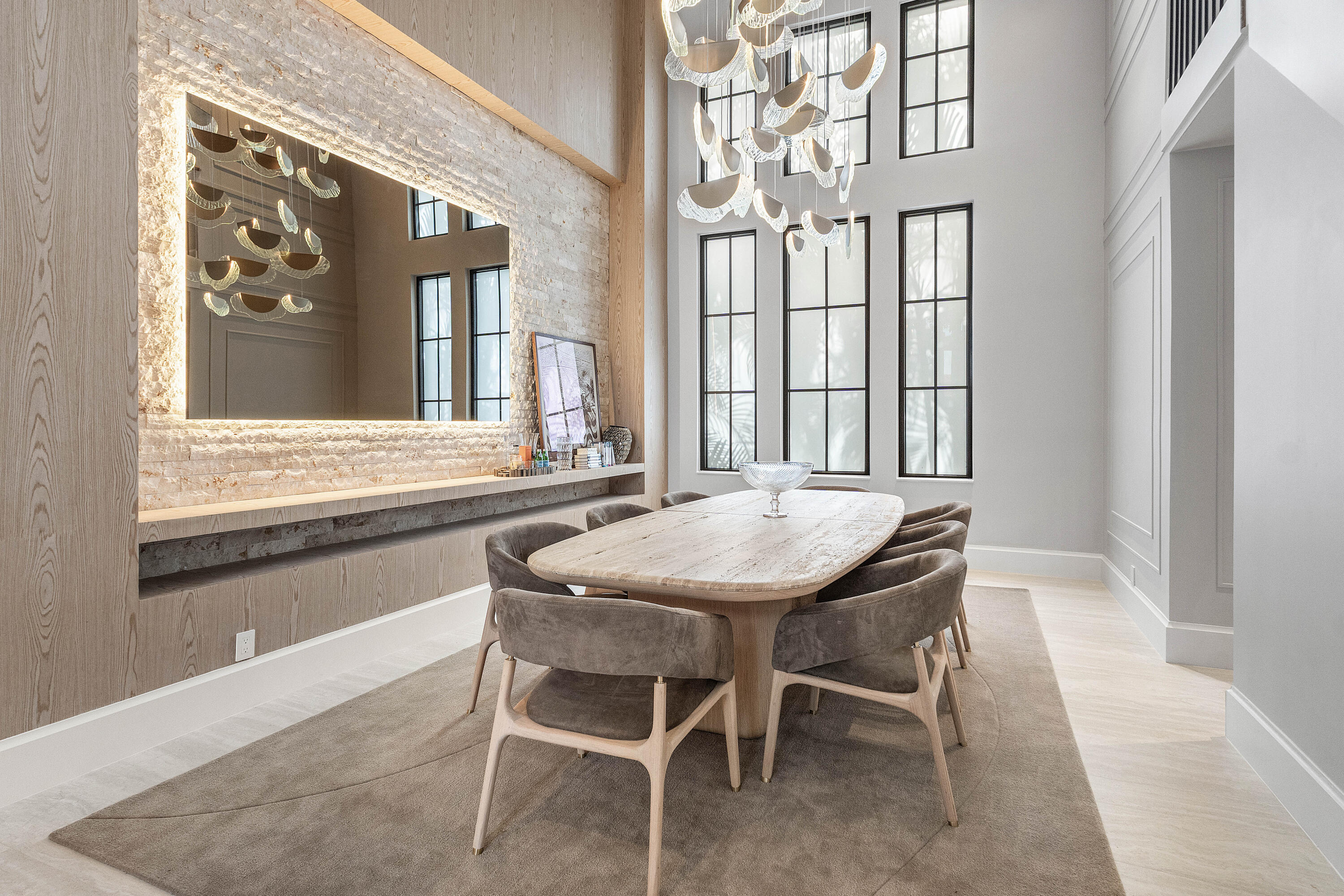 MIZNER COUNTRY CLUB - Residential