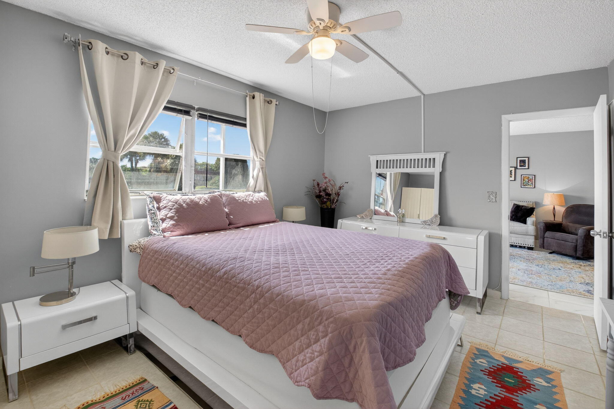 VILLAGES OF ORIOLE ABBEY CONDO - Residential