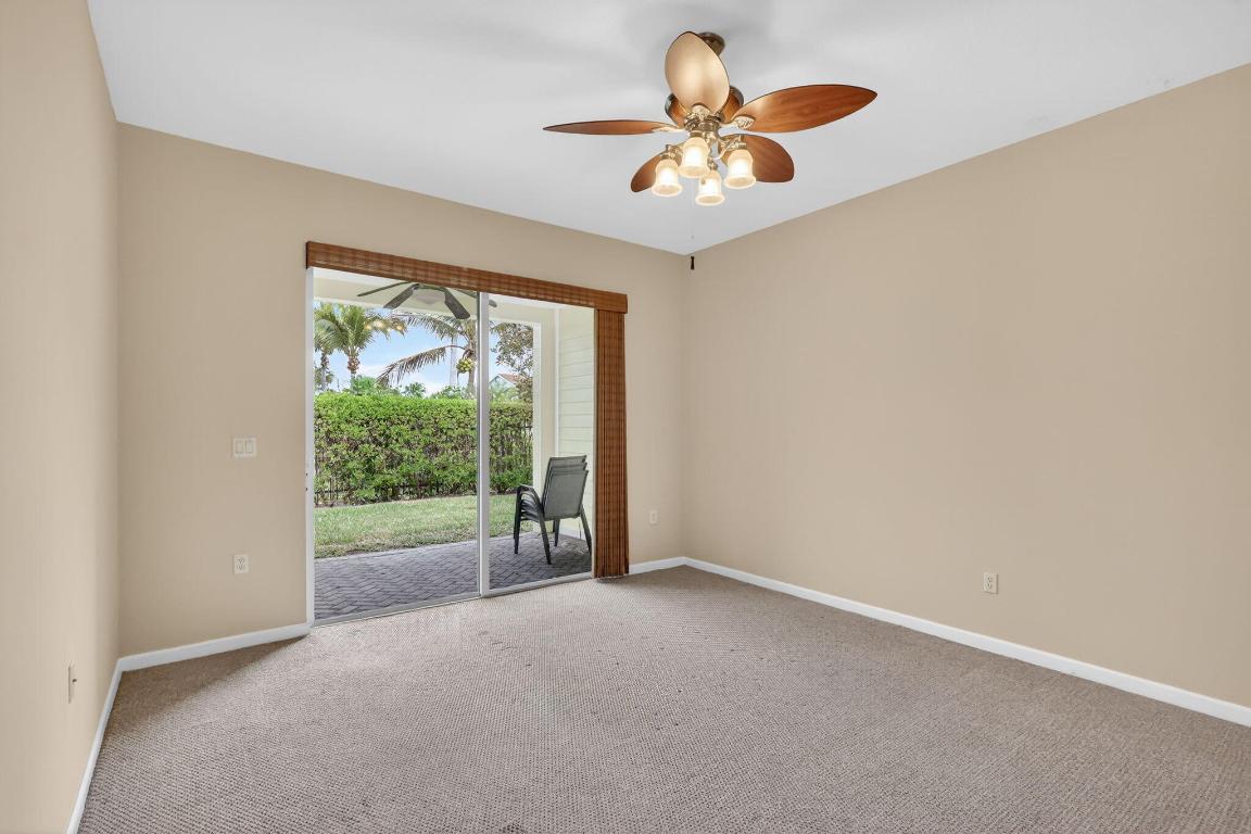 MARINER BAY - Residential