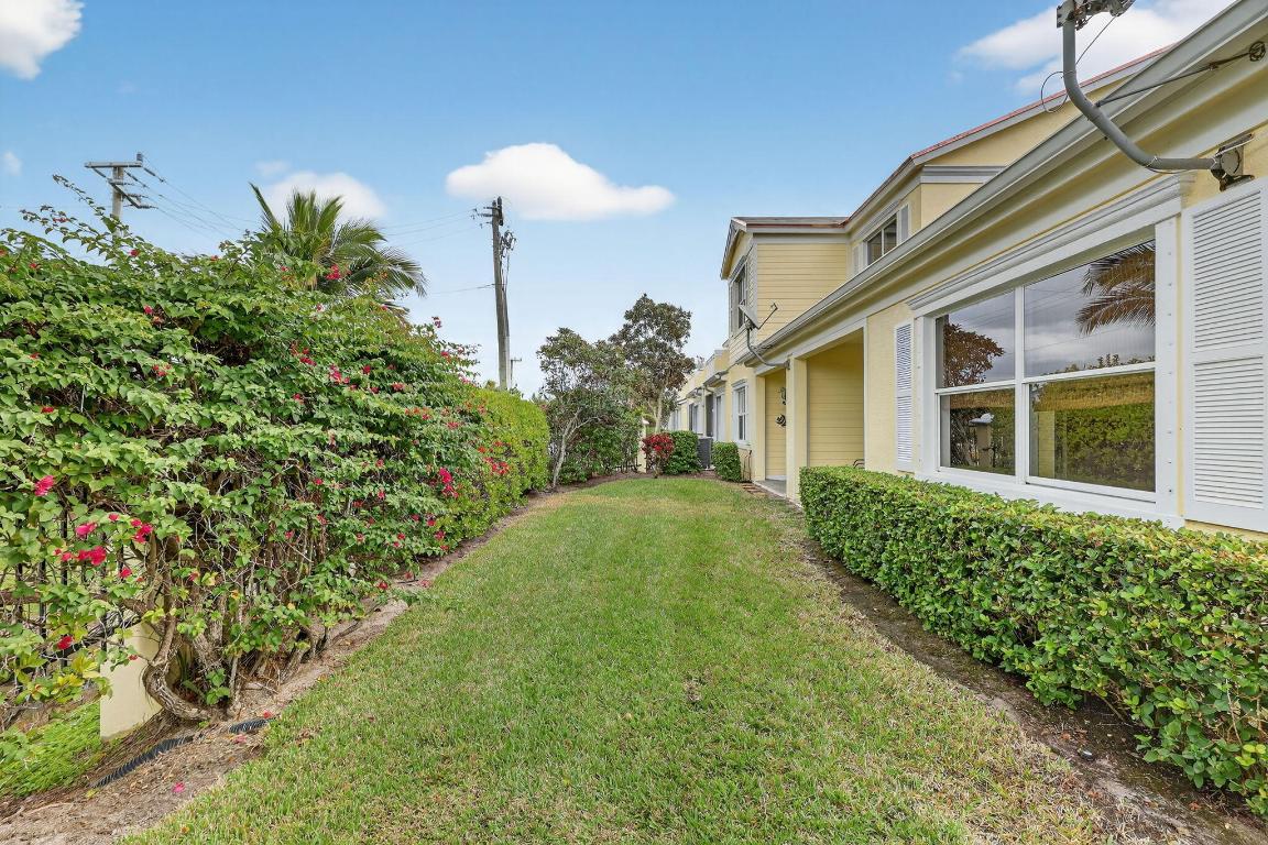 MARINER BAY - Residential