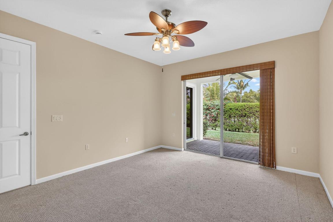 MARINER BAY - Residential