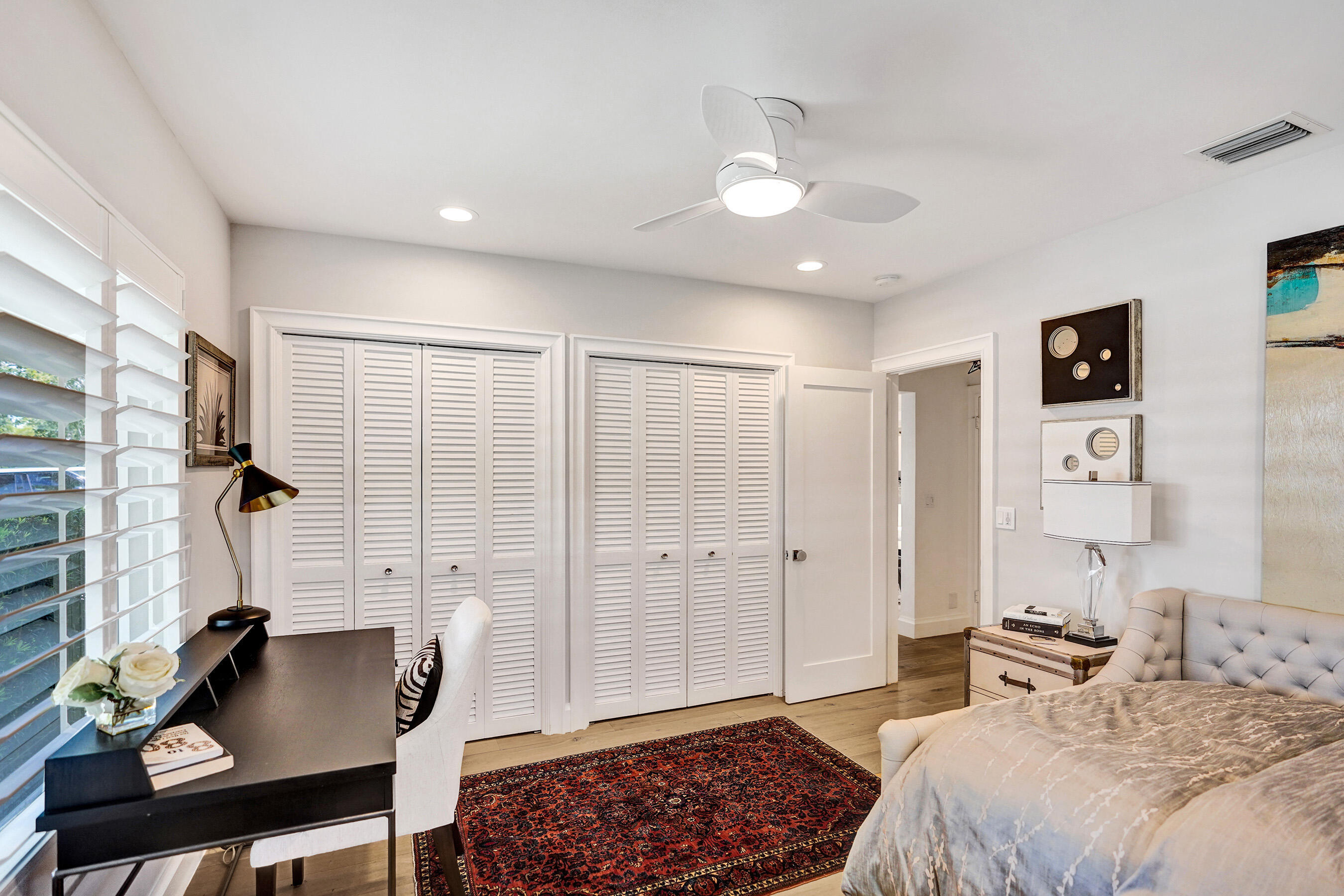 CAMINO GARDENS SEC 2 - Residential Lease