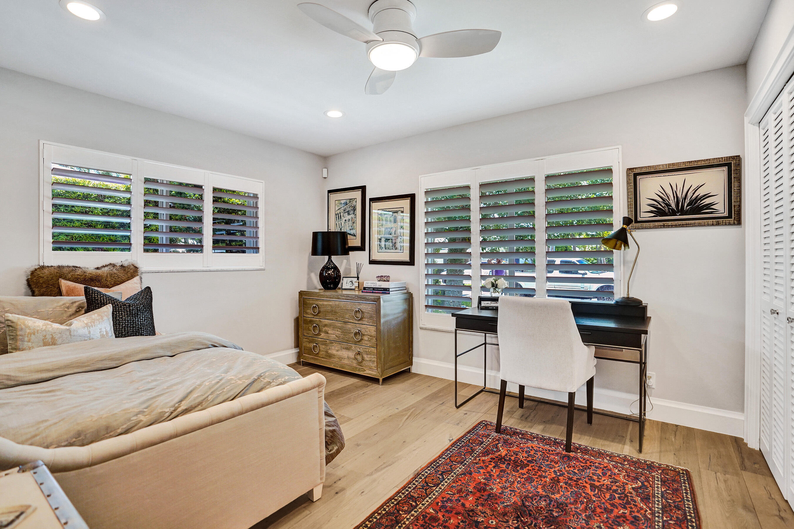 CAMINO GARDENS SEC 2 - Residential Lease