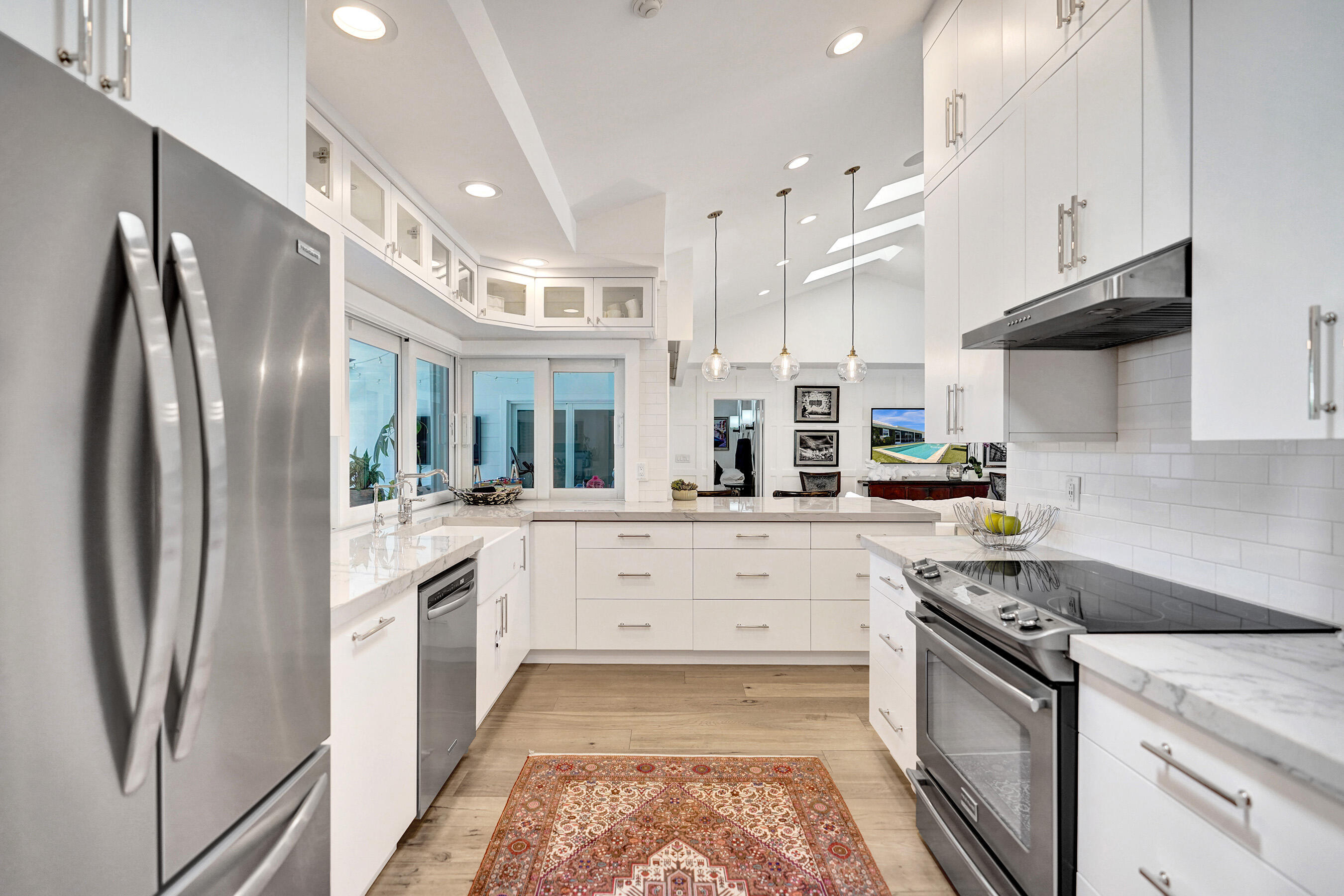 CAMINO GARDENS SEC 2 - Residential Lease