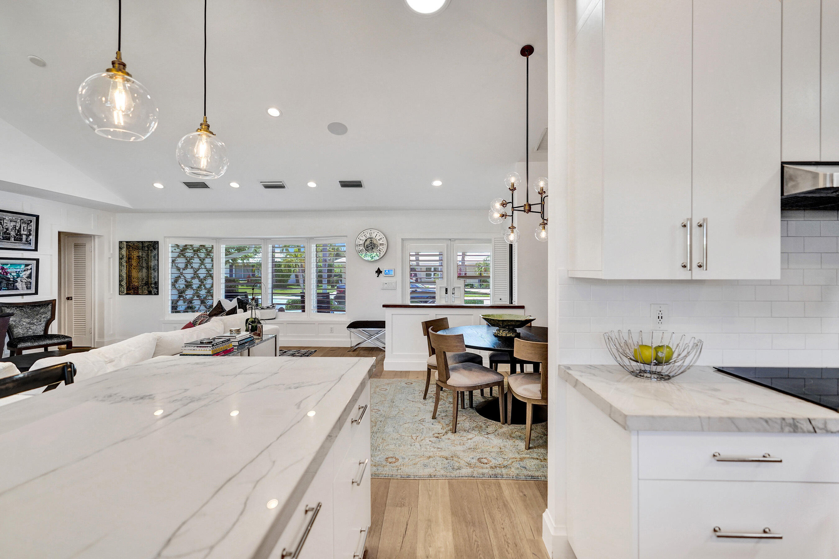 CAMINO GARDENS SEC 2 - Residential Lease