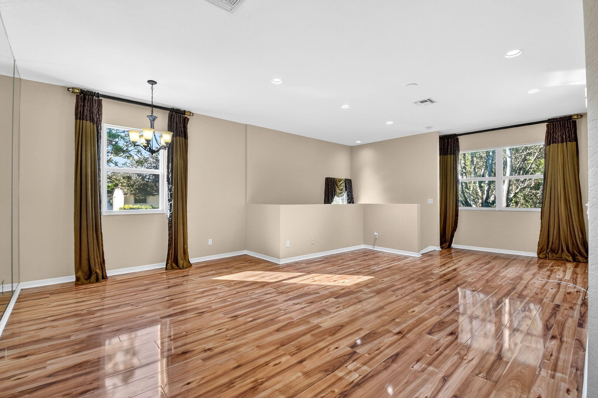Magnolia Bay - Residential