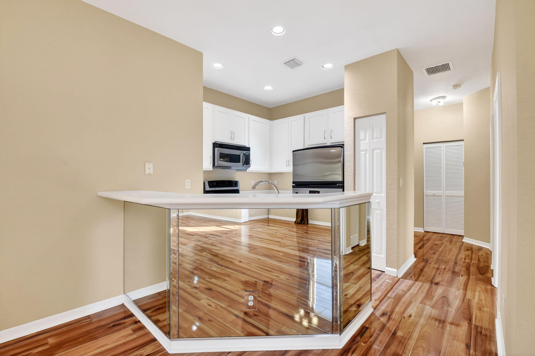 Magnolia Bay - Residential