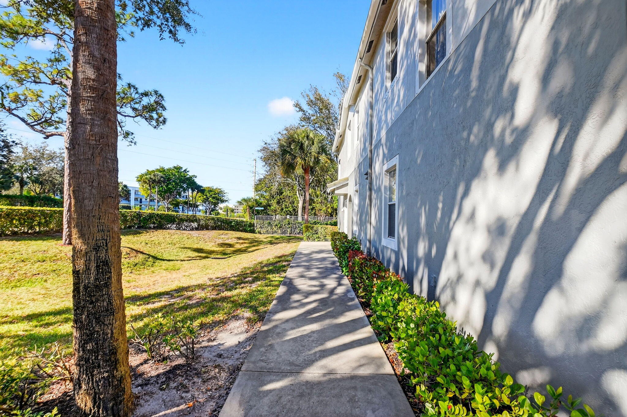 Magnolia Bay - Residential