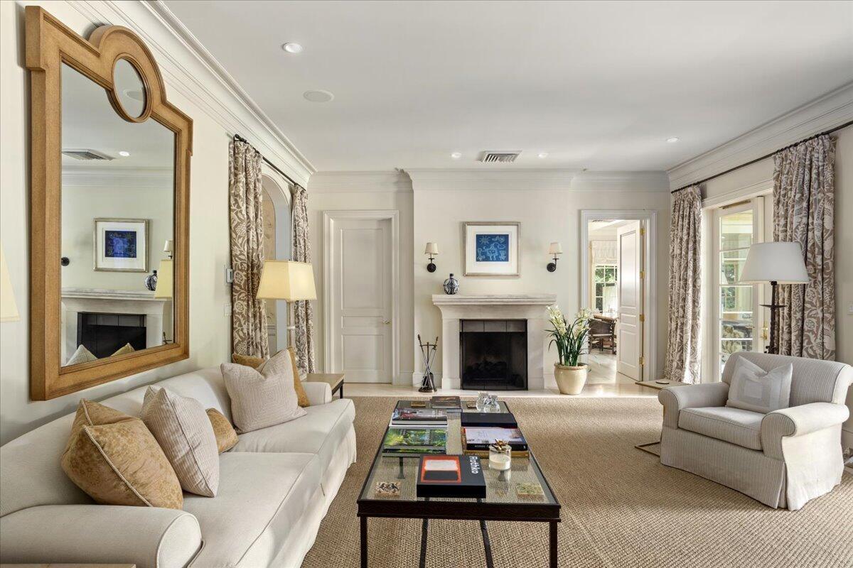 MC INTOSH HOMESITES P B IN - Residential