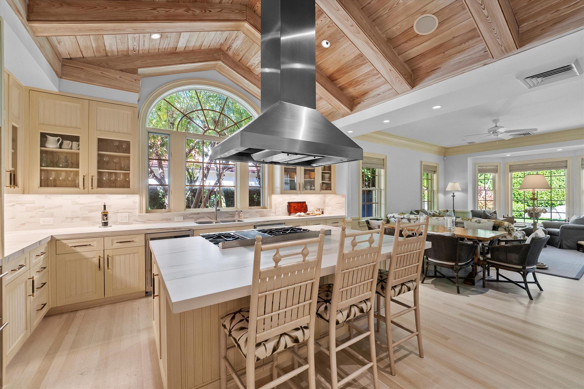 MC INTOSH HOMESITES P B IN - Residential