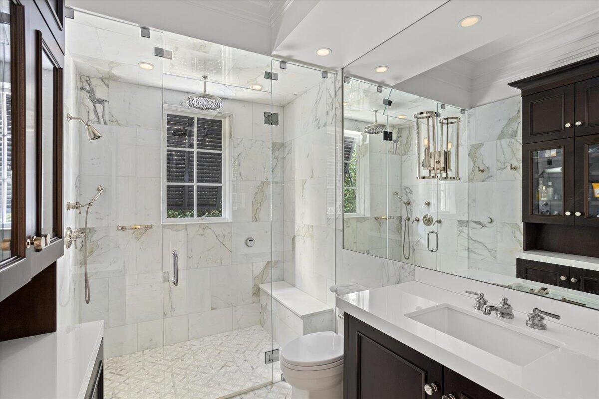 MC INTOSH HOMESITES P B IN - Residential