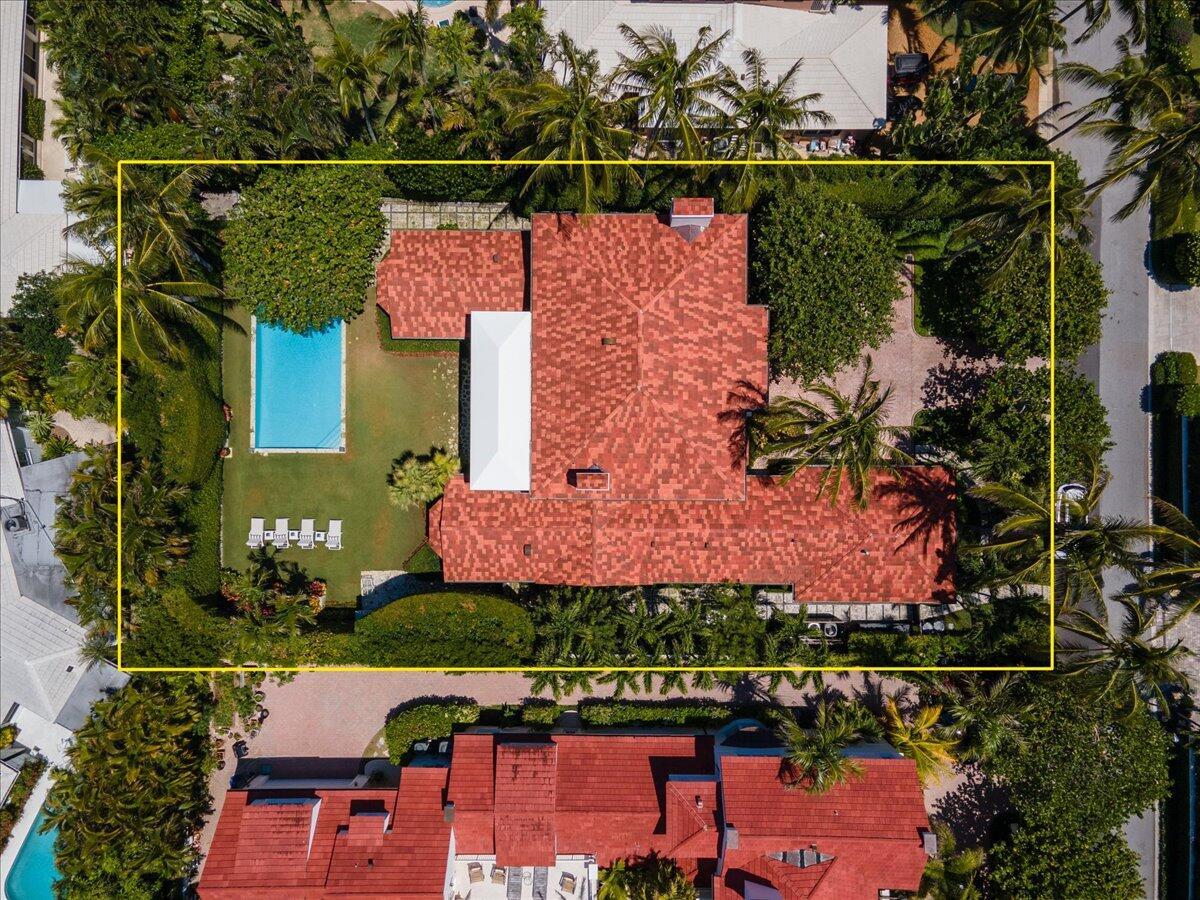 MC INTOSH HOMESITES P B IN - Residential