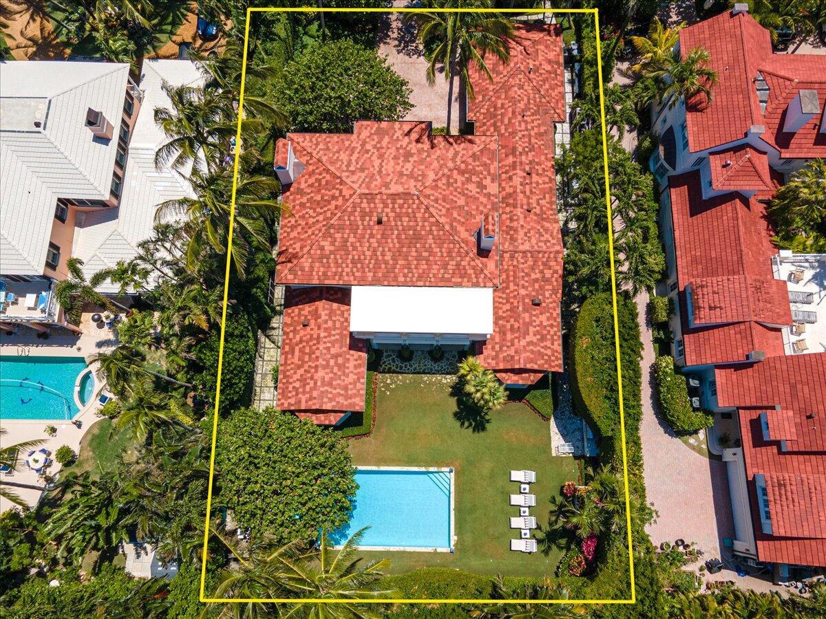 MC INTOSH HOMESITES P B IN - Residential