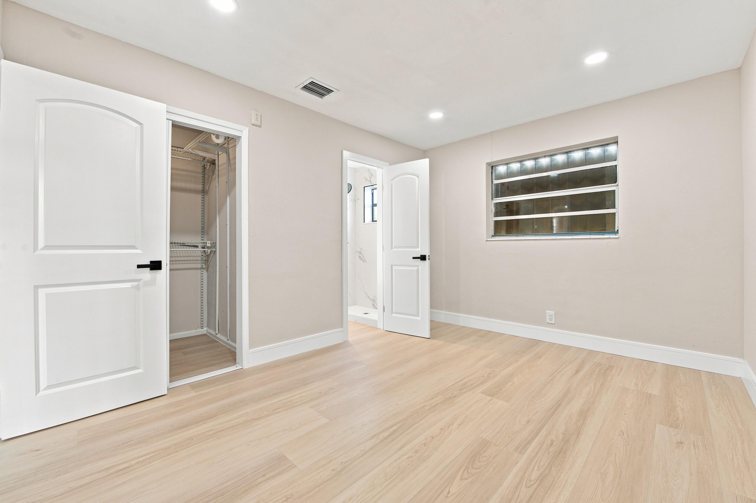 SOUTHGATE FOURTH ADD - Residential
