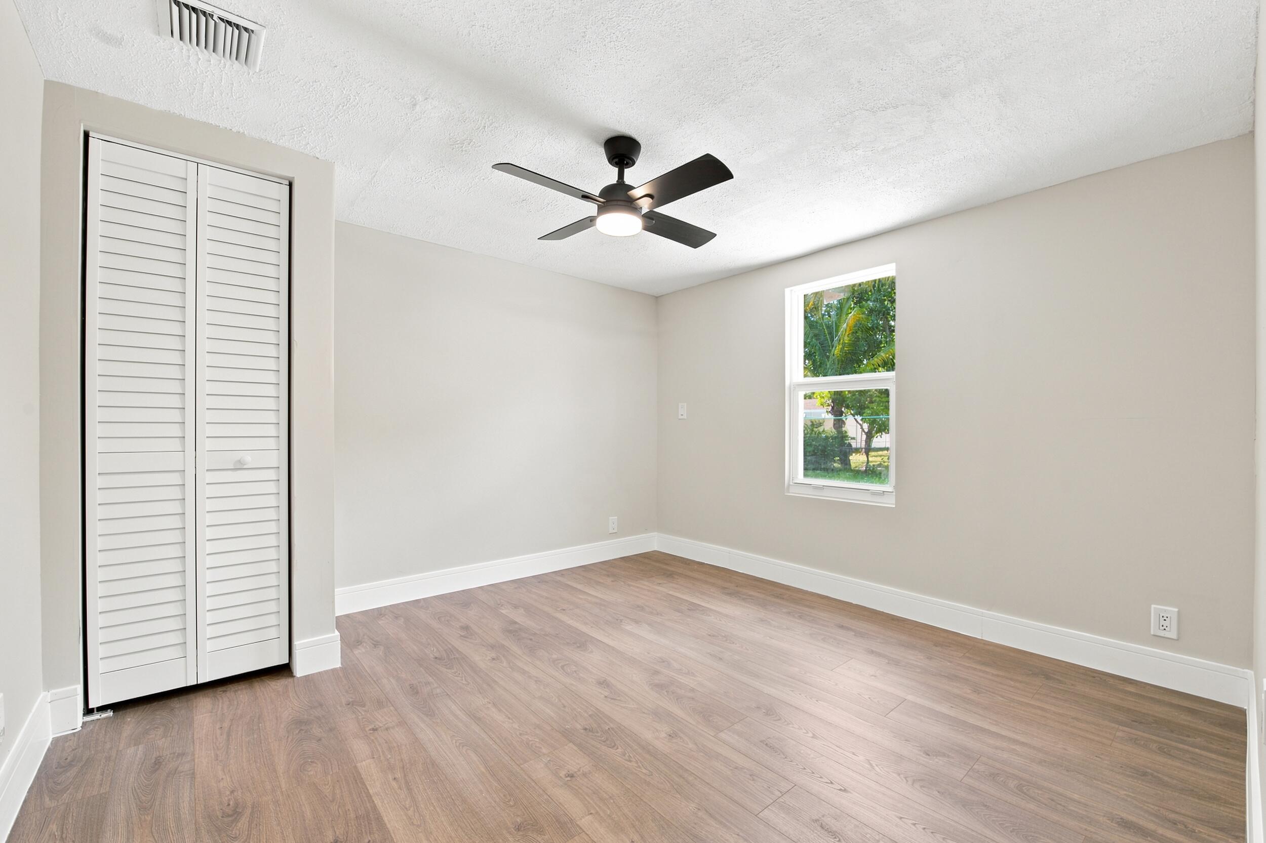 SOUTHGATE FOURTH ADD - Residential