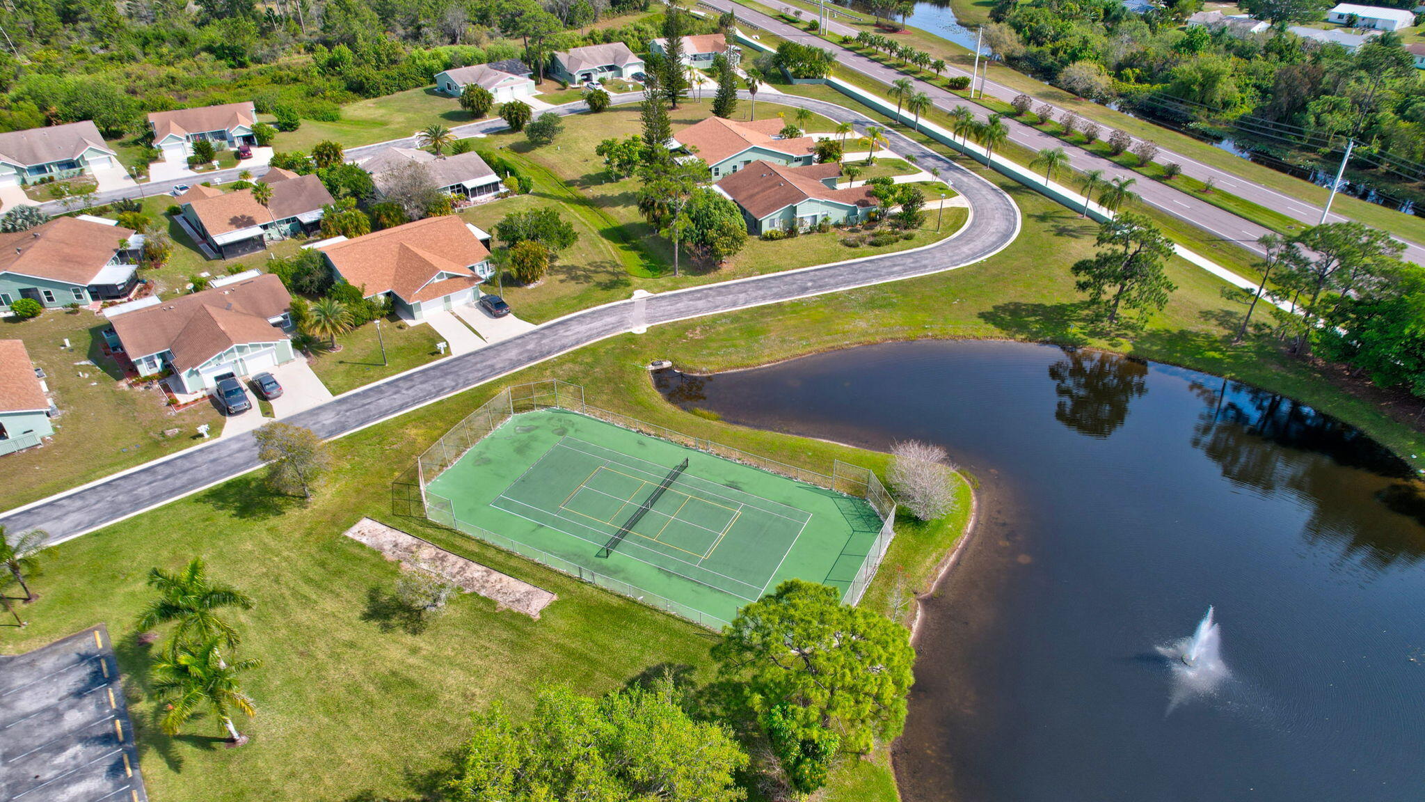 Rivergreen Villas - Residential
