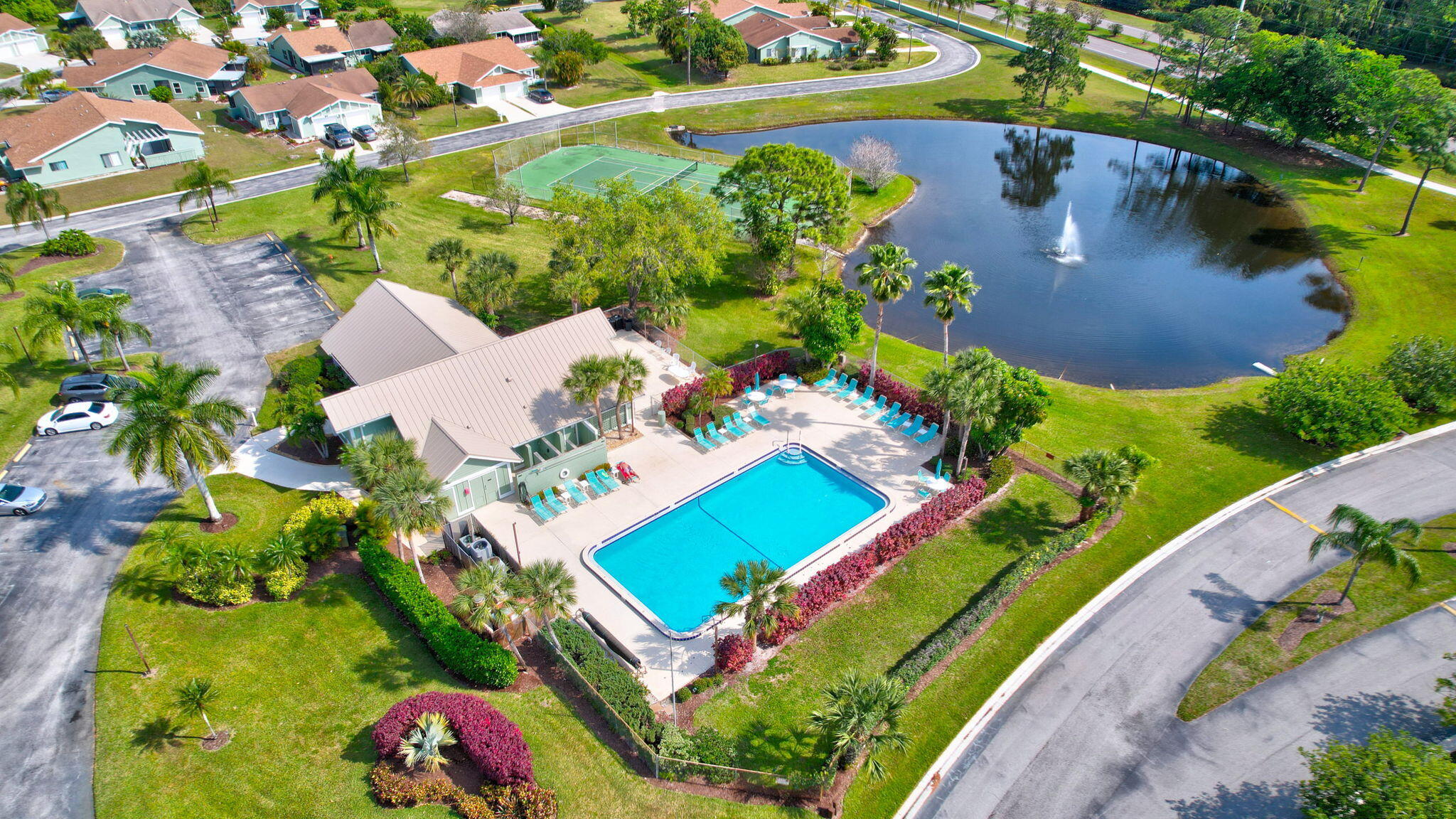 Rivergreen Villas - Residential