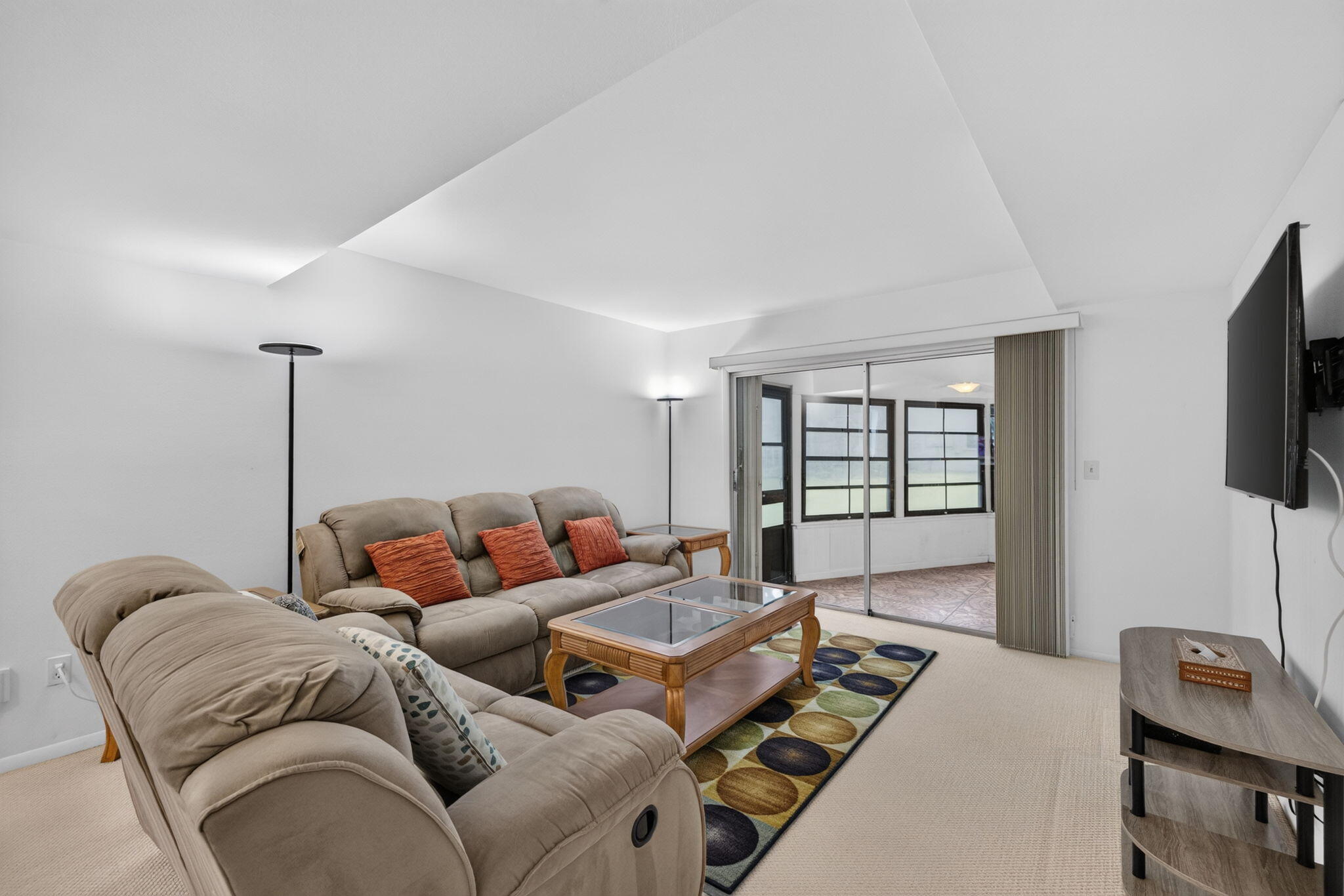 Rivergreen Villas - Residential