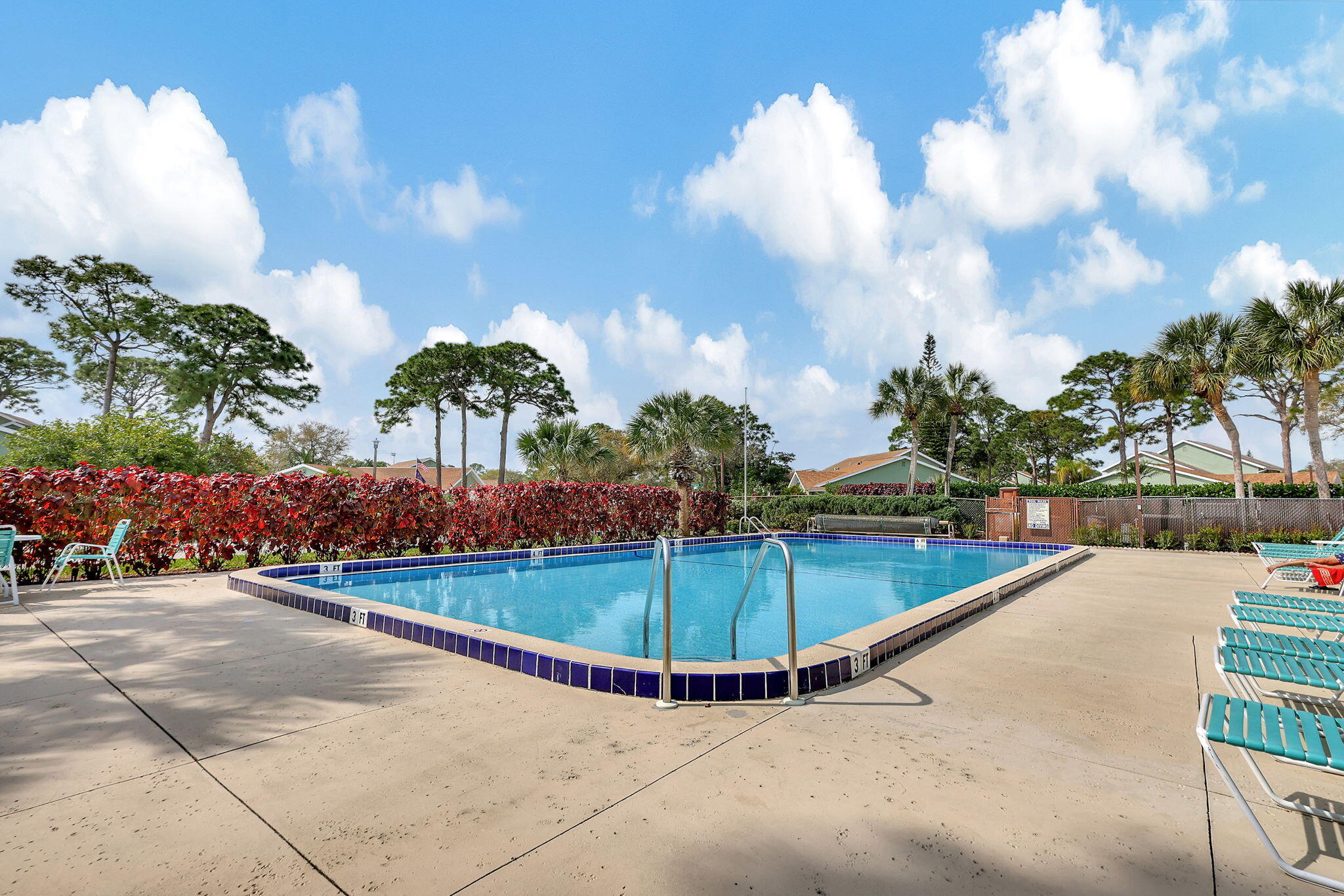 Rivergreen Villas - Residential