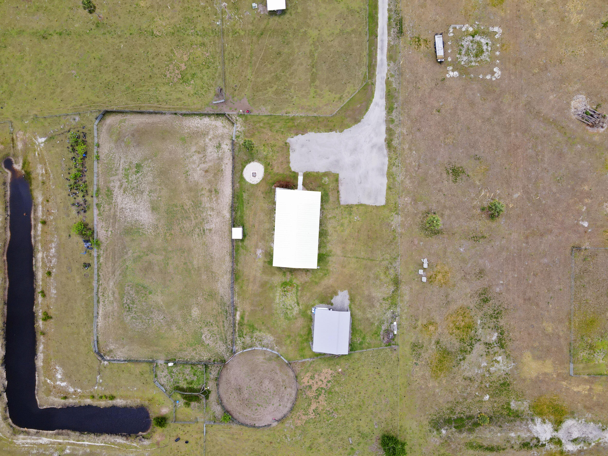 SHERMAN WOOD RANCHES - Residential