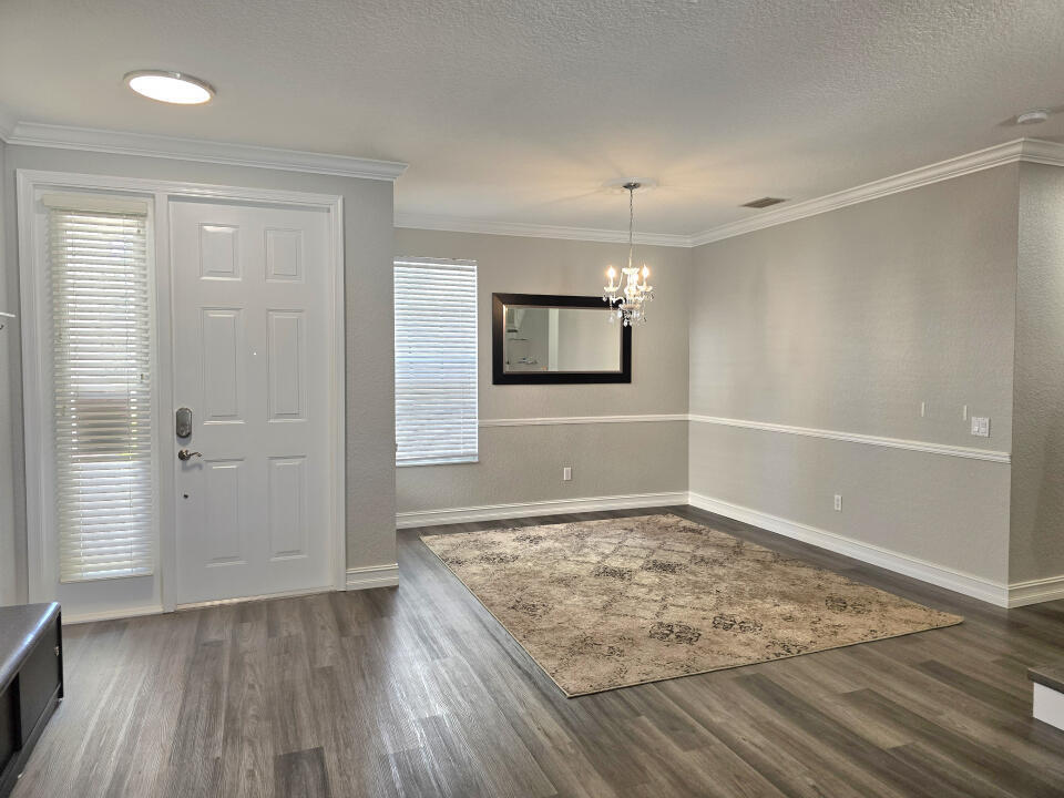 CANYON LAKES 1 - Residential Lease