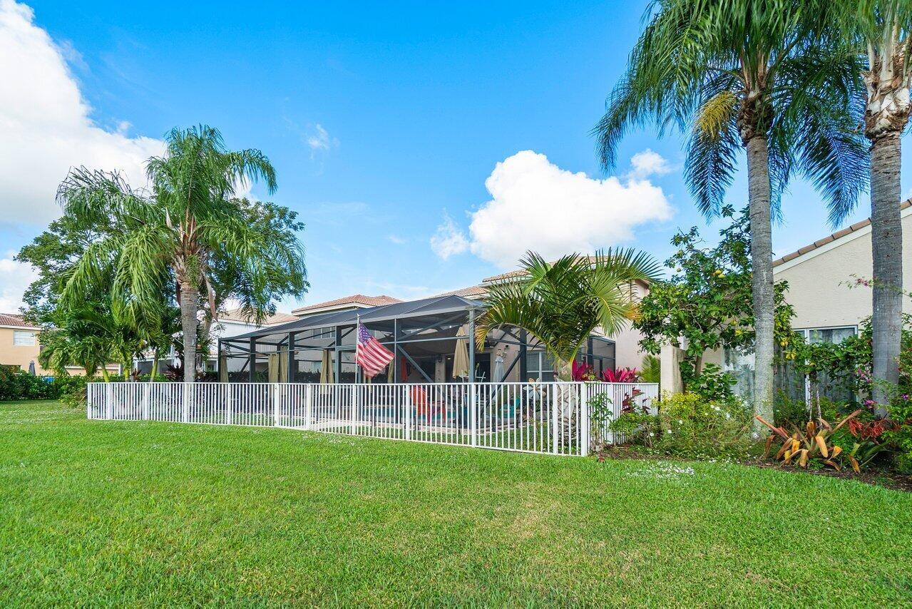 CANYON LAKES 1 - Residential Lease