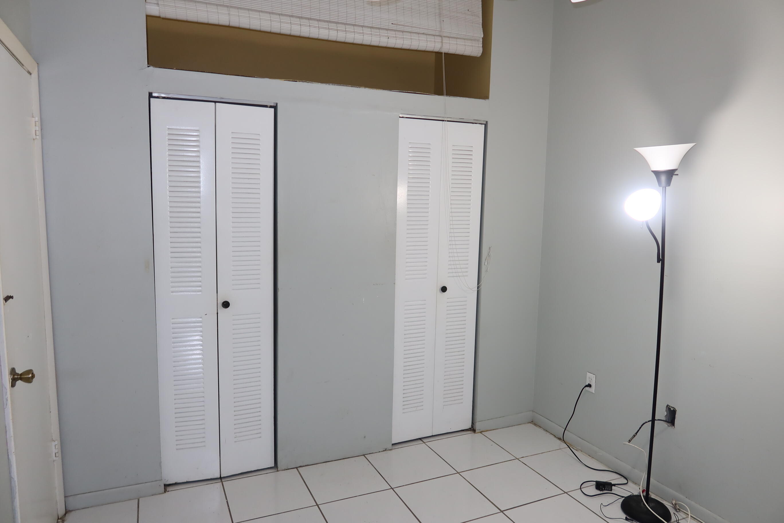 LOS PALACIOS II CONDO - Residential