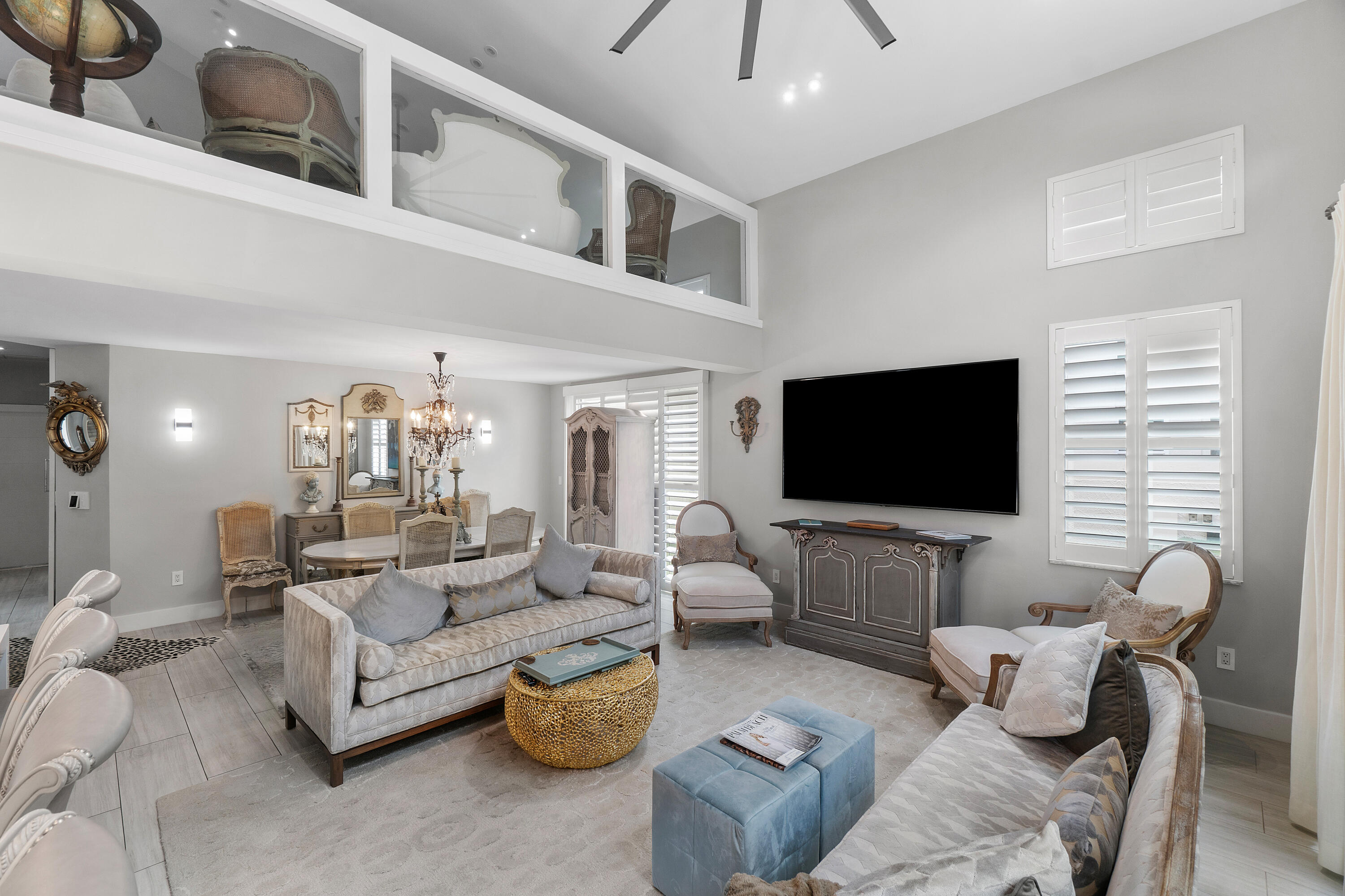 LAUREL POINTE - Residential