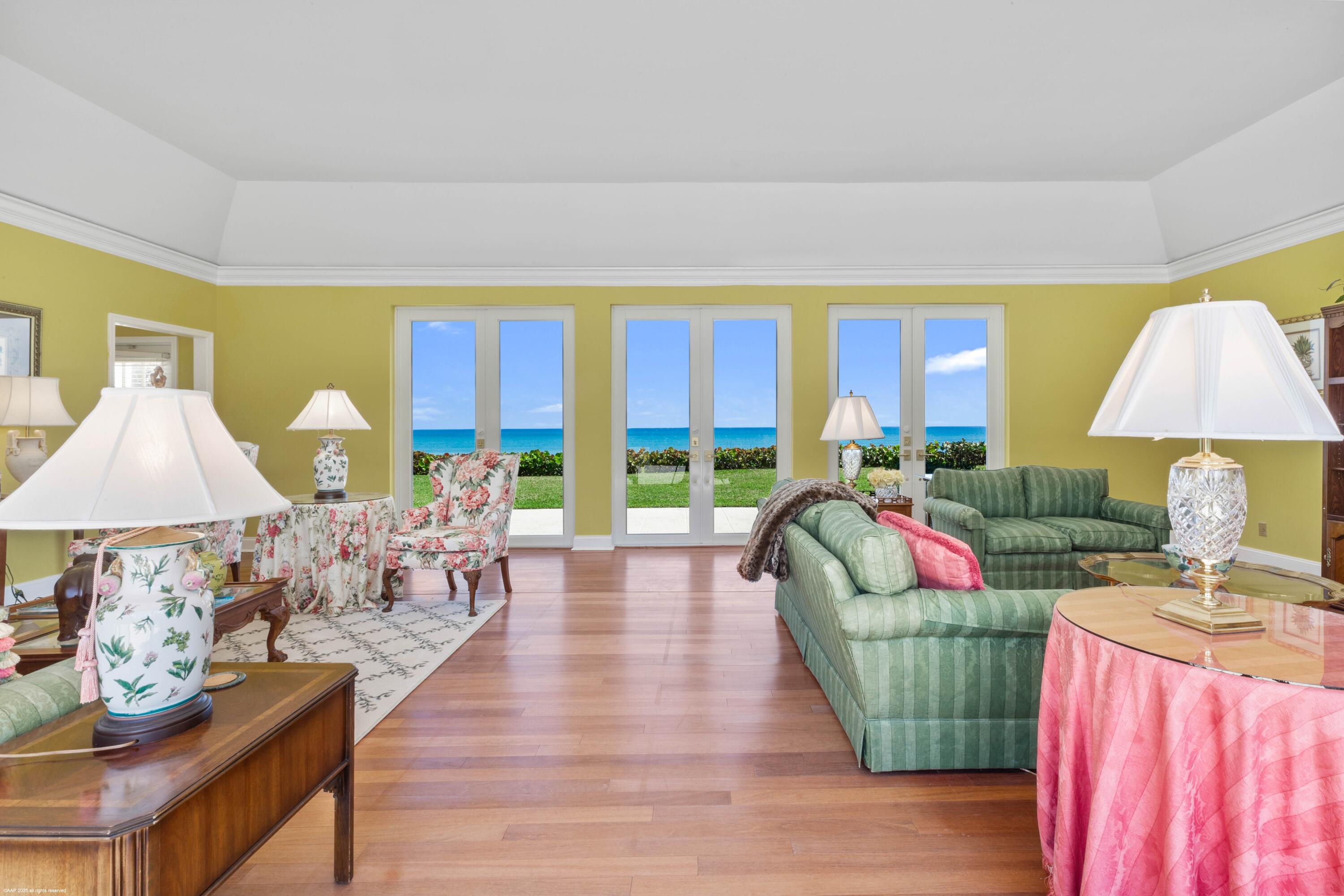 Jupiter Island - Residential